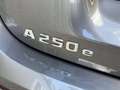 Mercedes-Benz A 250 250e AMG Gris - thumbnail 5