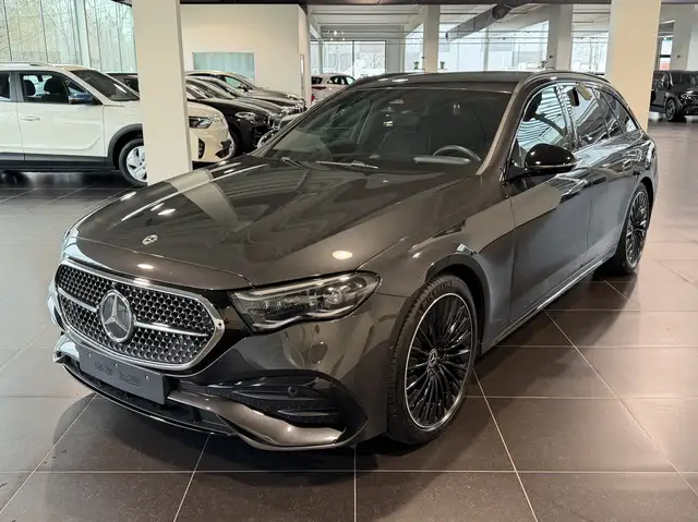 Mercedes-Benz E 300 e Break AMG Superscreen, Burmester Sound, Trekhaak
