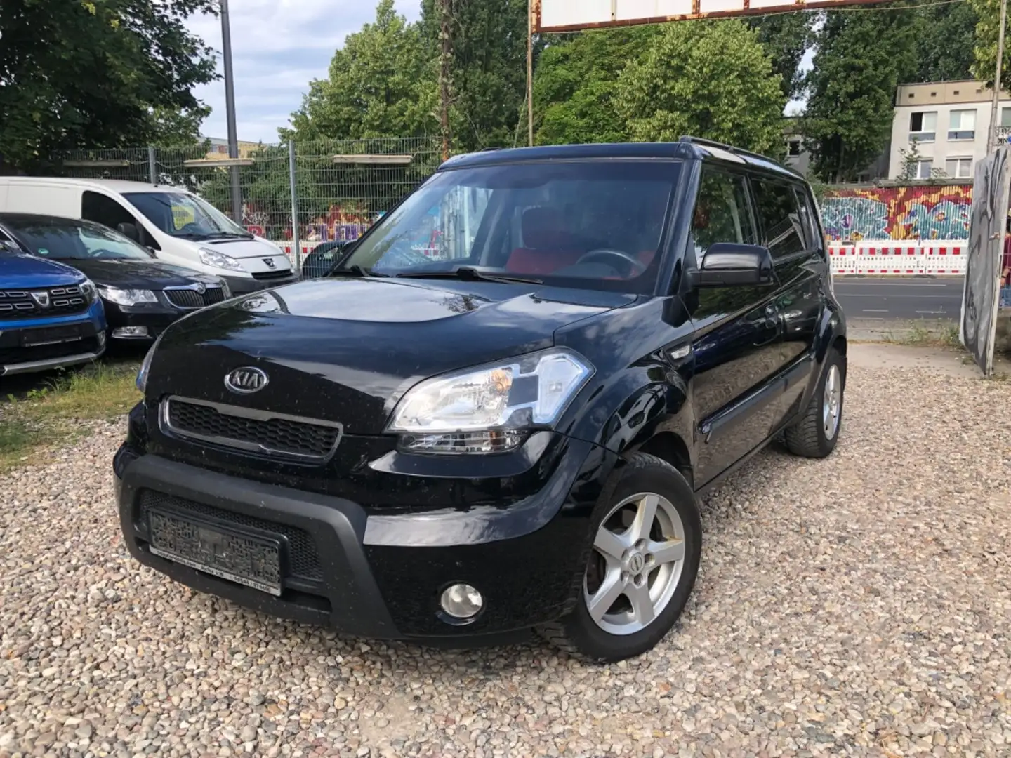 Kia Soul Attract-SR-WR-8xALUFELGEN-KLIMA-SHZG Zwart - 1