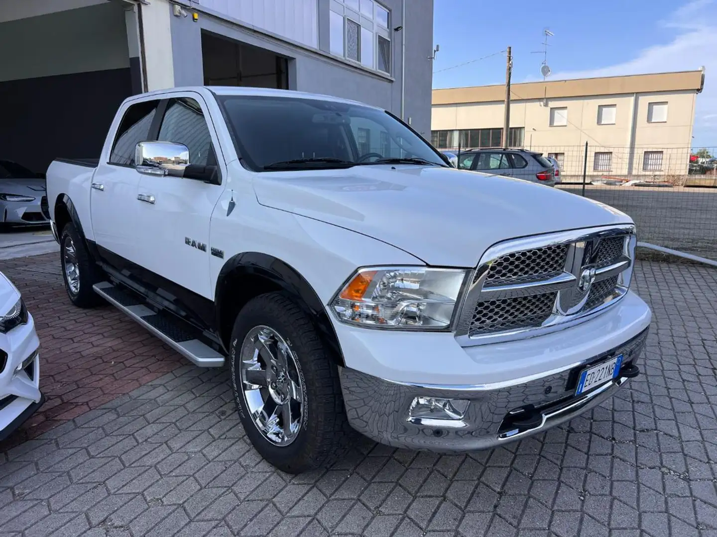 RAM 1500 CREW CAB 5.7 V8  4X4 LARAMIE GPL Bianco - 2