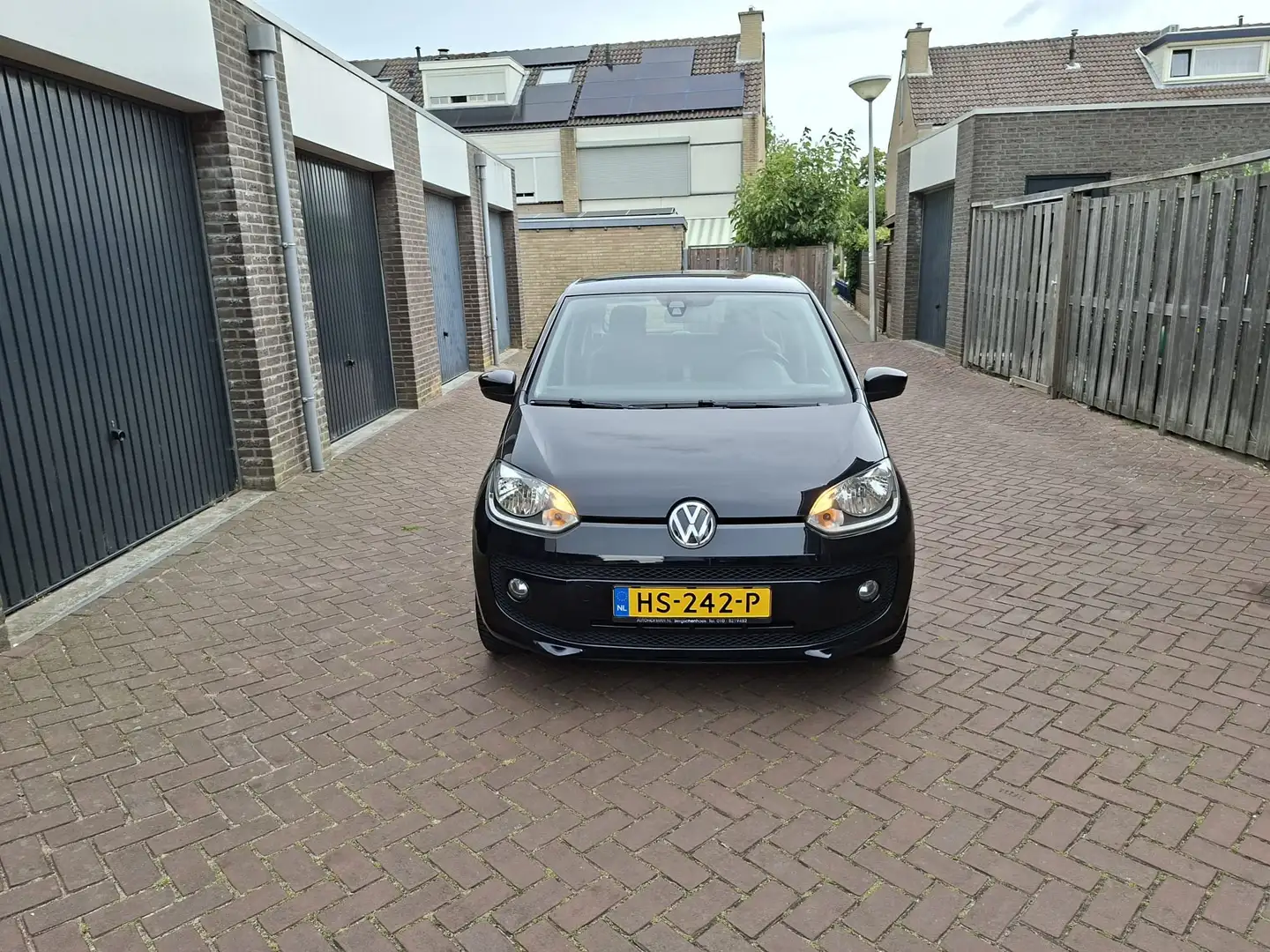 Volkswagen up! up! 1.0 high BlueM. Zwart - 2