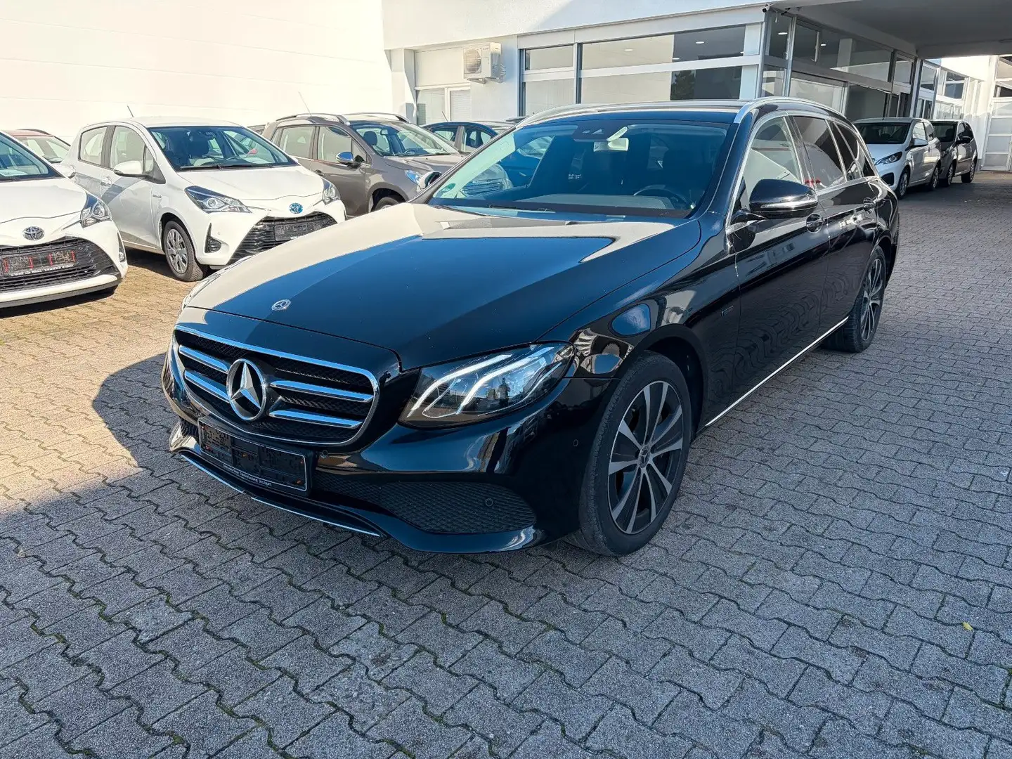 Mercedes-Benz E 300 E -Klasse T-Modell de Schwarz - 1