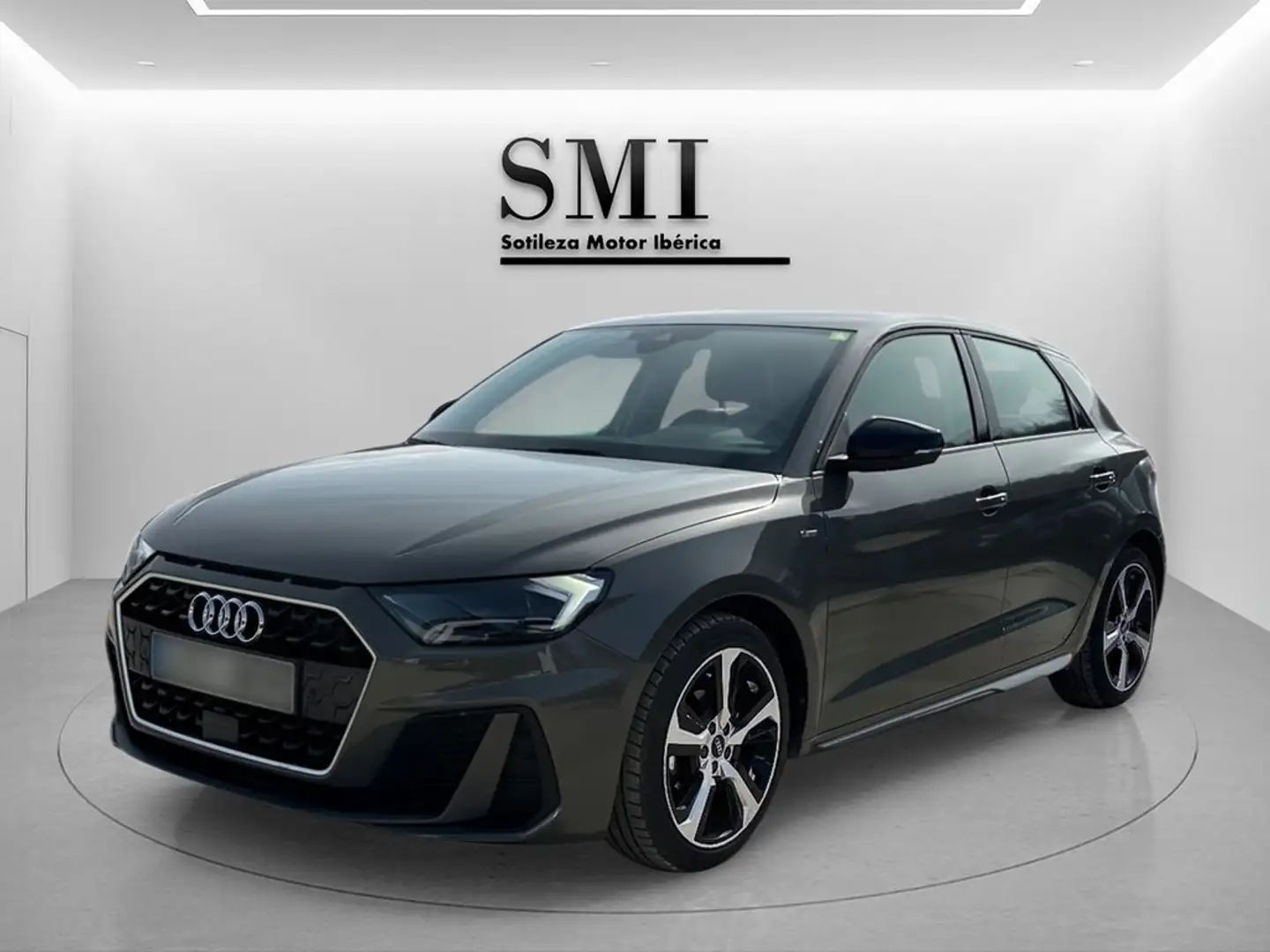 Audi A1 Sportback 25 TFSI Adrenalin Gris - 1