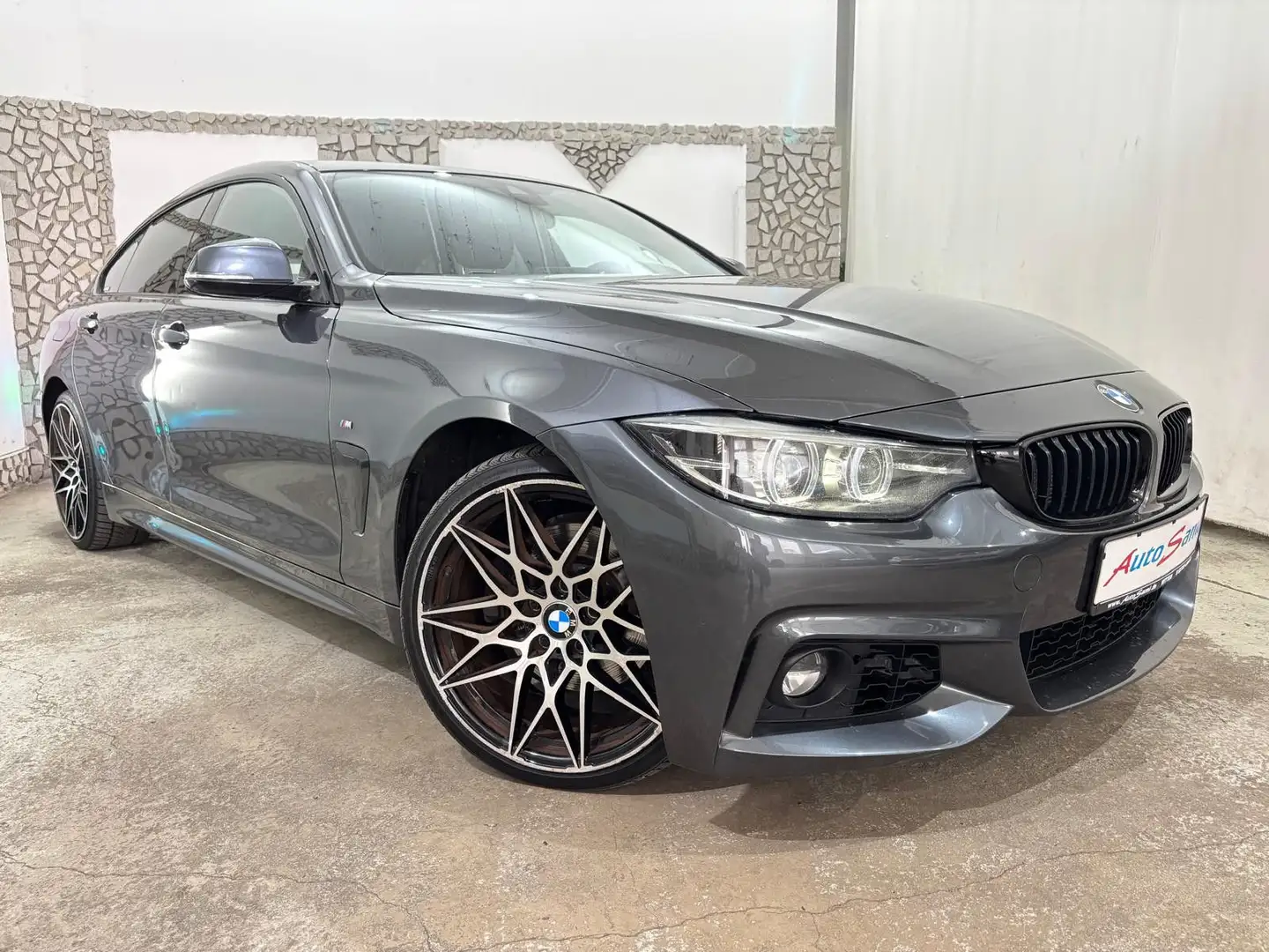 BMW 430 430 d GranCoupe M-SPORTPAKET NAVI MEMORY 2.HAND Gris - 1