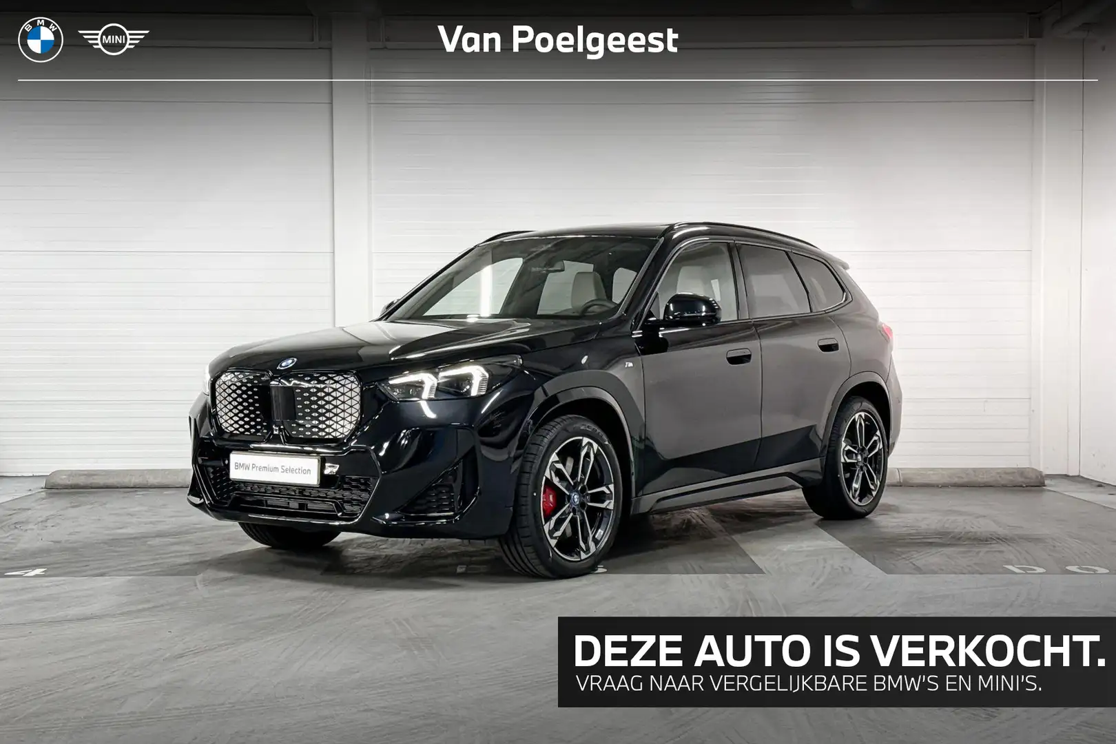 BMW iX1 eDrive20 | M-Sport Pro | Travel Pack | Innovation Zwart - 1