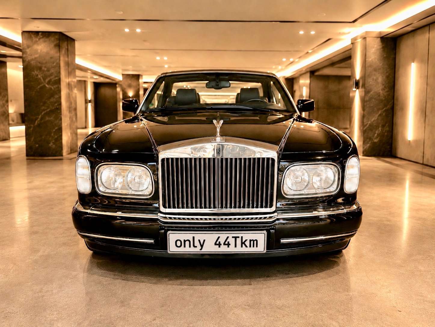 Rolls-Royce Corniche