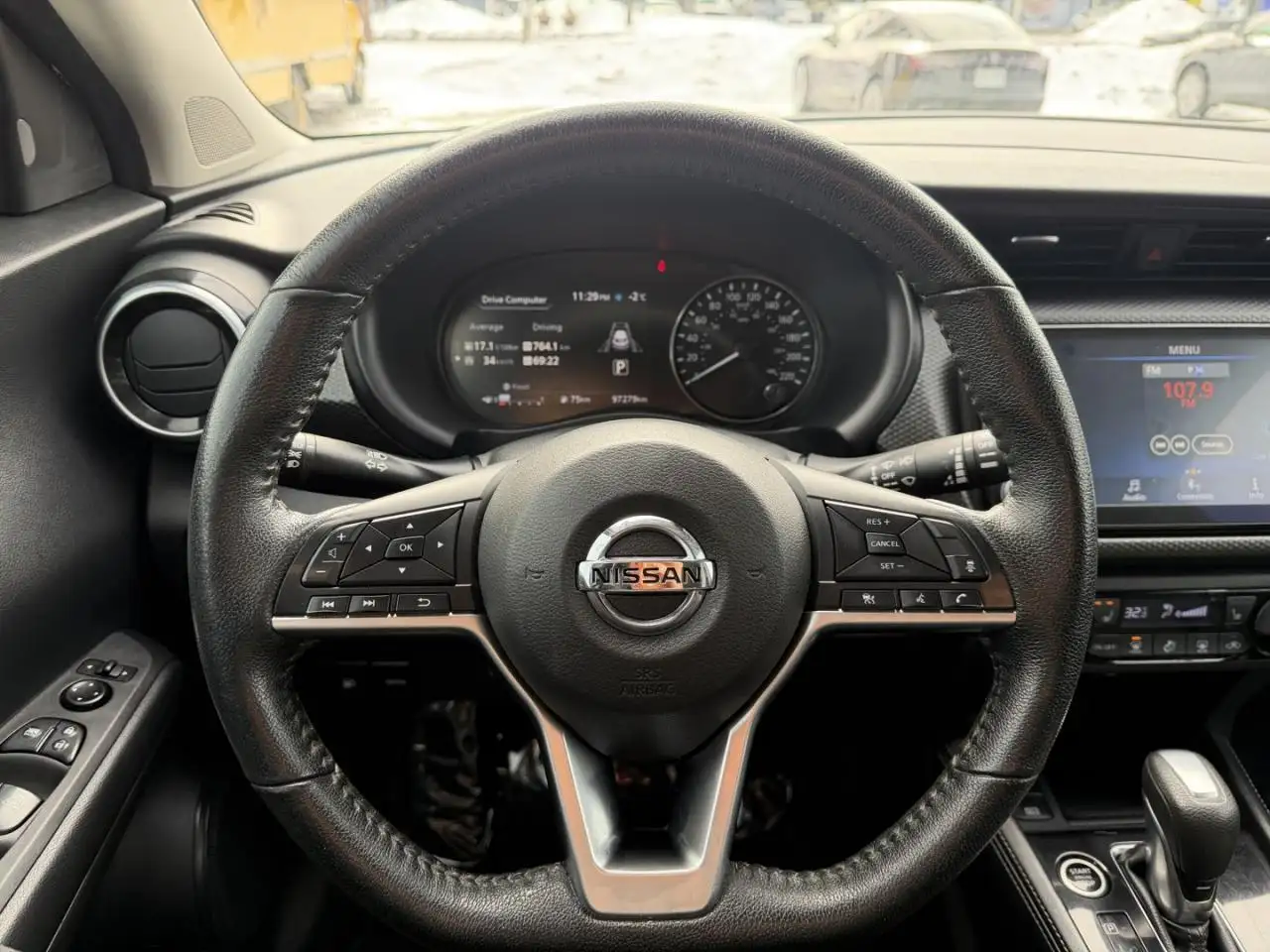 Nissan Kicks снимка Nissan Kicks