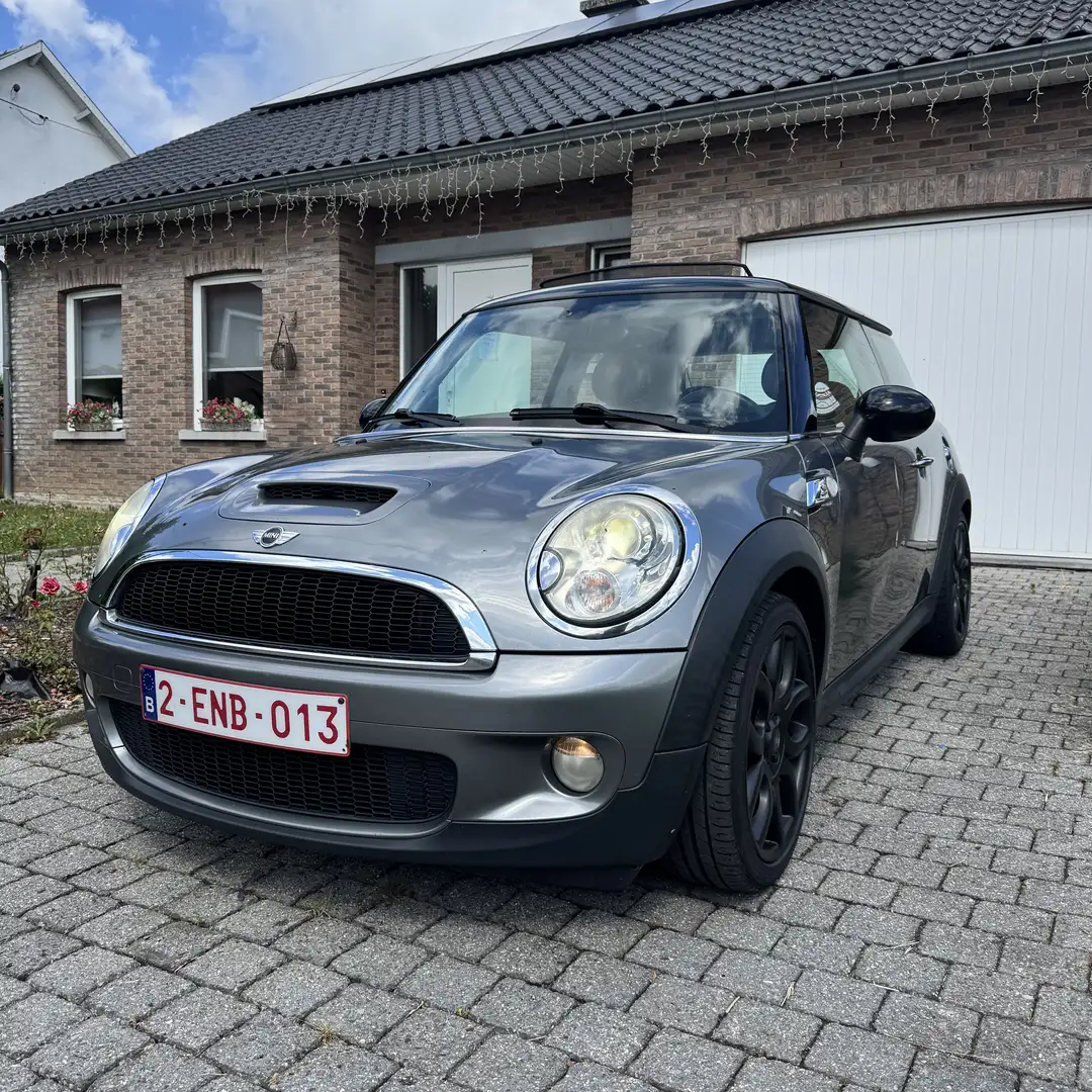 MINI Cooper S 1.6i - 1