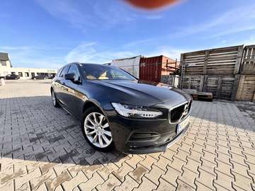 D5 AWD Momentum Geartronic