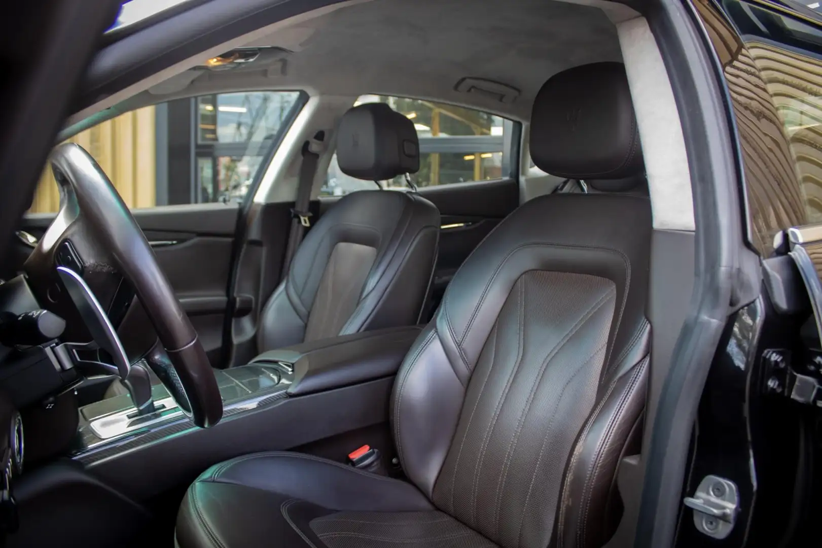 Maserati Quattroporte 3.0 S Q4 Carbon | luxe leder Negro - 2