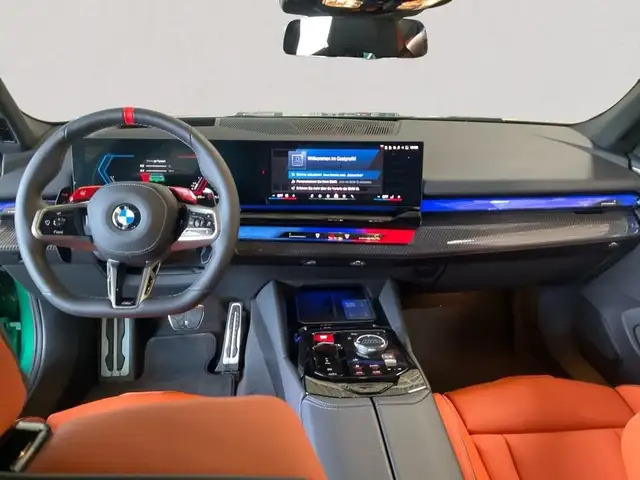 BMW M5 view 10