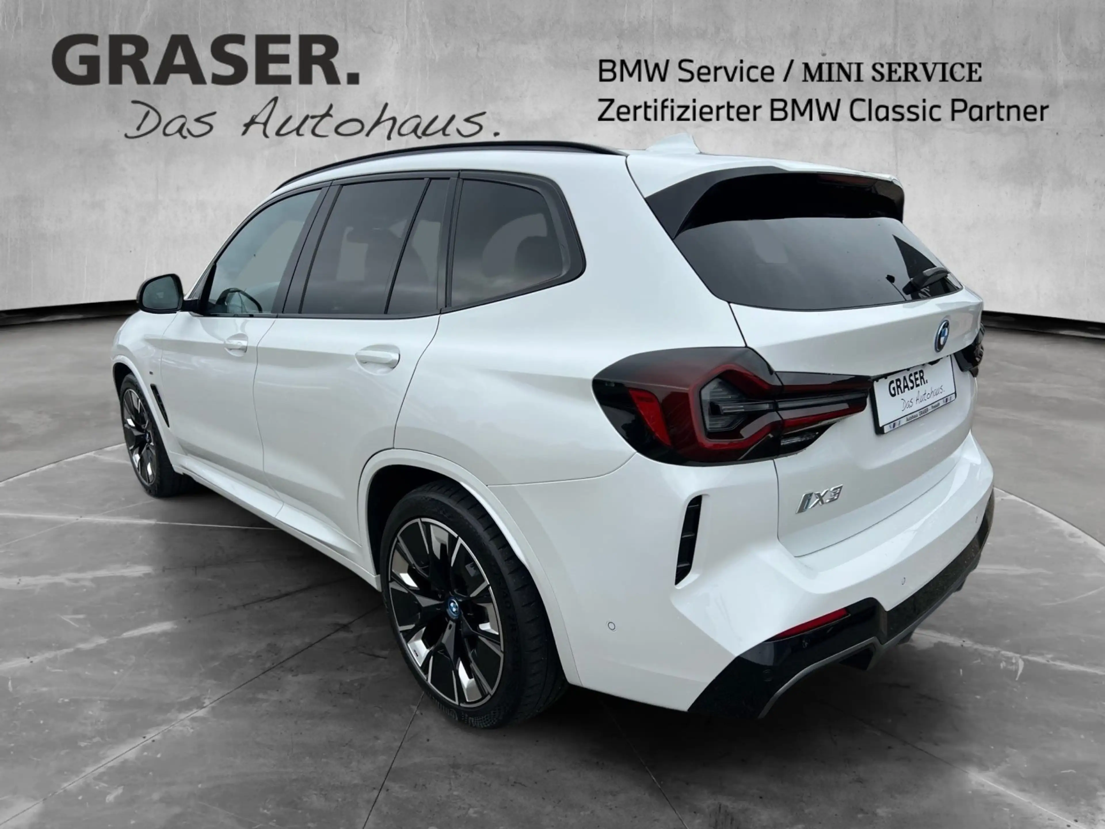 BMW iX3 M Sport AHK Shz Laser Head-Up H&K — photo 4