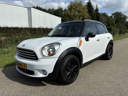MINI Cooper Countryman Mini 1.6 Chili / AUTOMAAT / NAVI / LEER / CRUISE