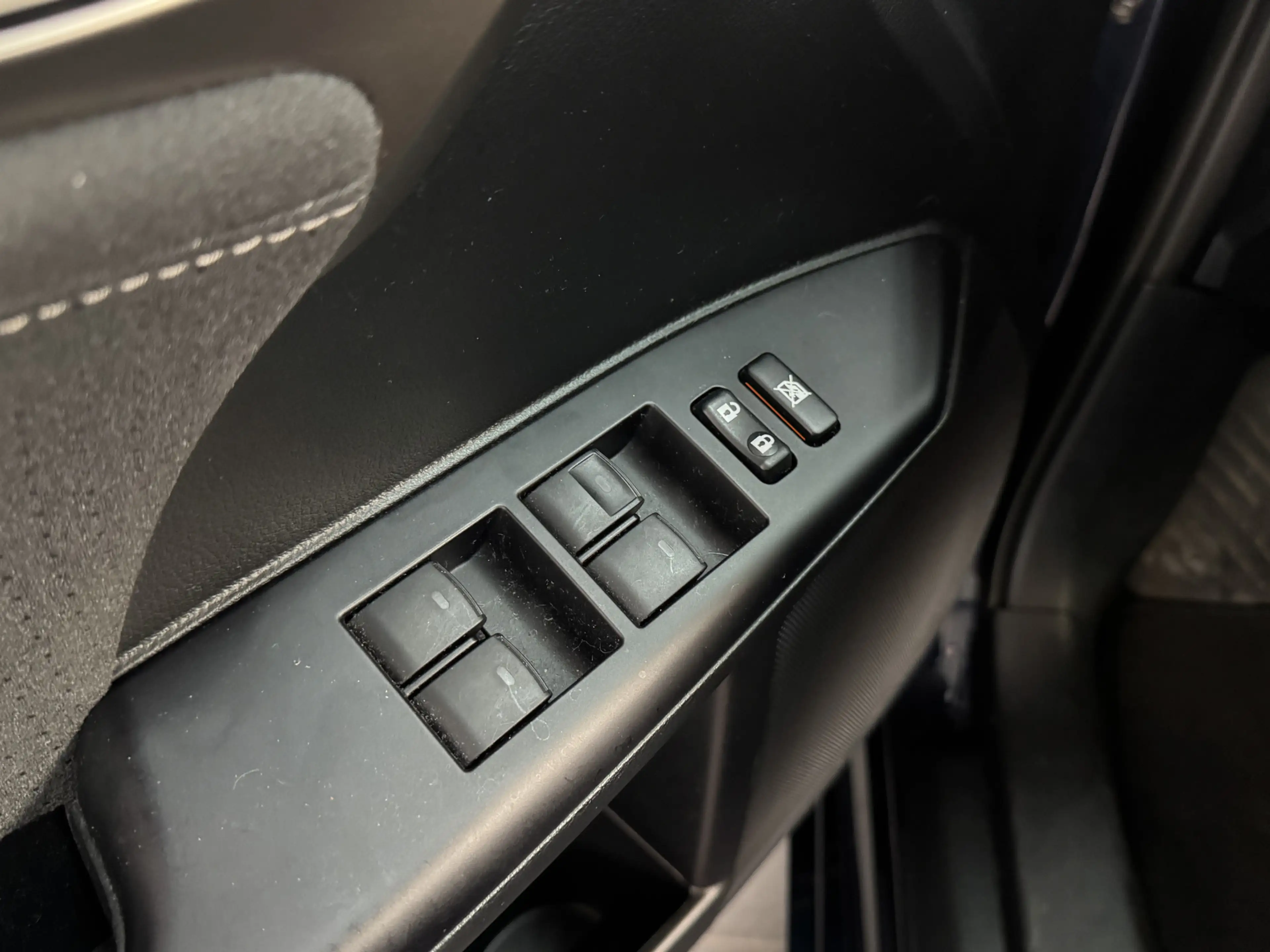 Lexus CT 200h Edition 30 | Navigatie | All Seasons | — photo 10