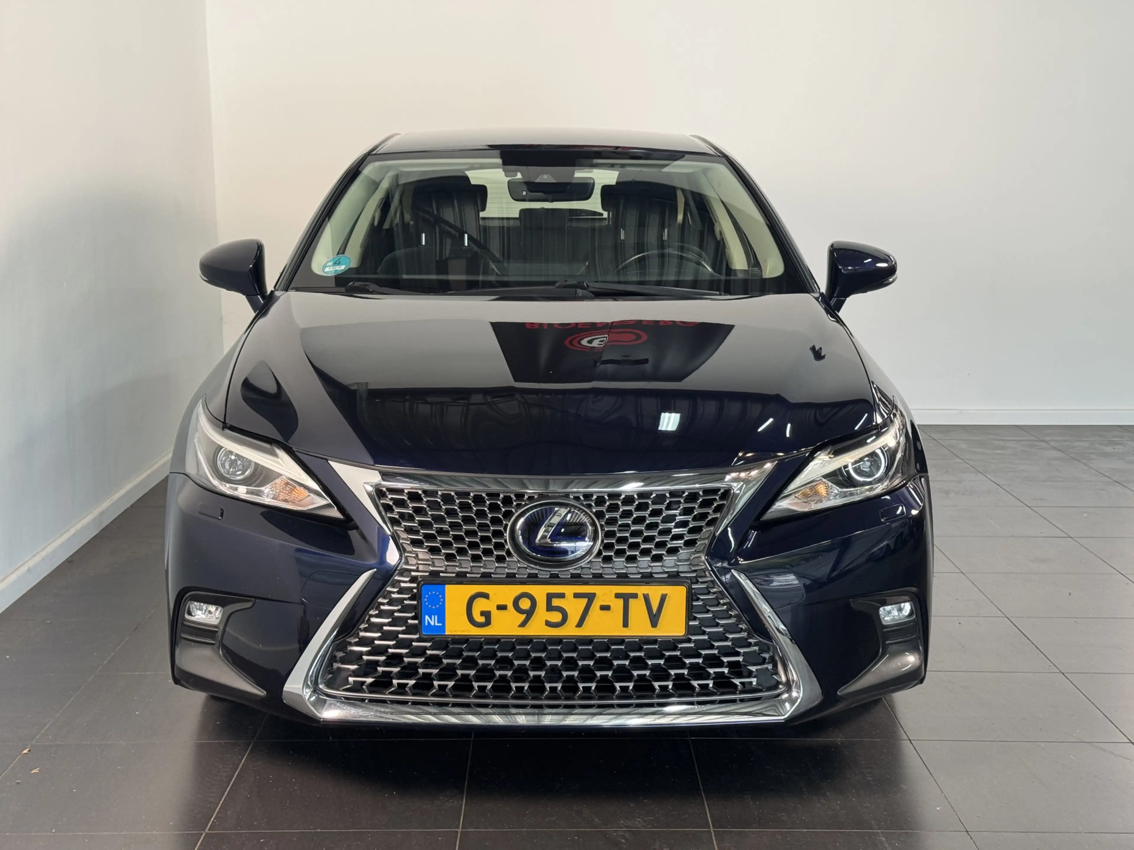 Lexus CT 200h Edition 30 | Navigatie | All Seasons | — photo 3