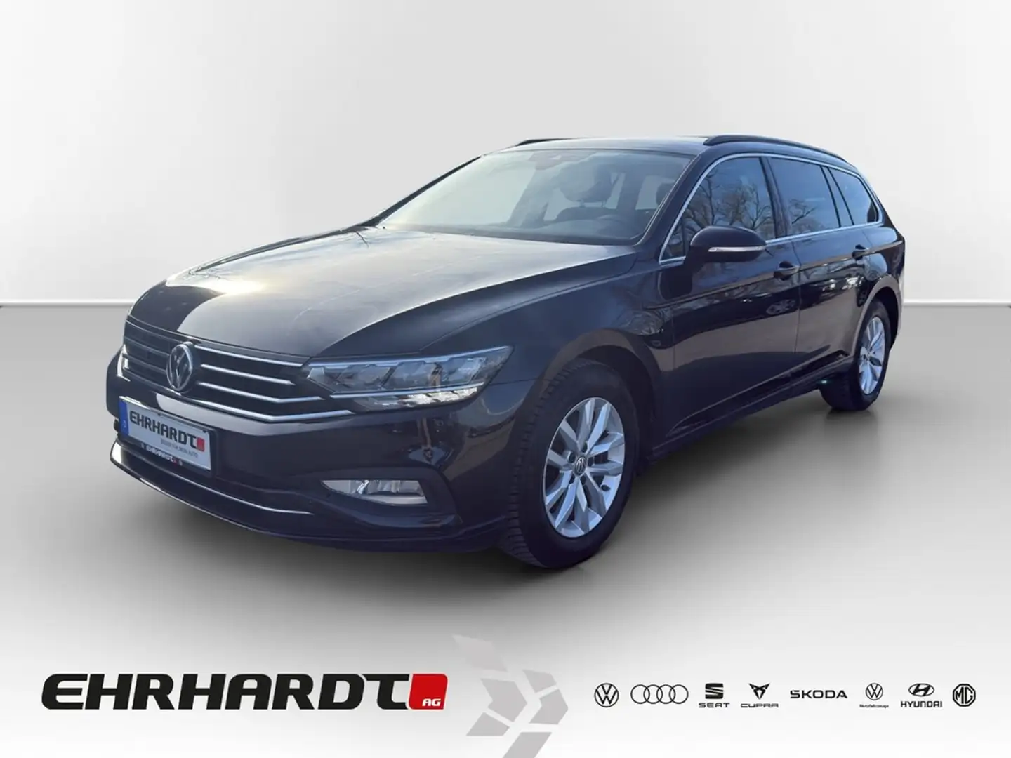 Volkswagen Passat Variant 1.5 TSI DSG Business AHK*NAVI*LED*ACC*PDC*16" Noir - 1
