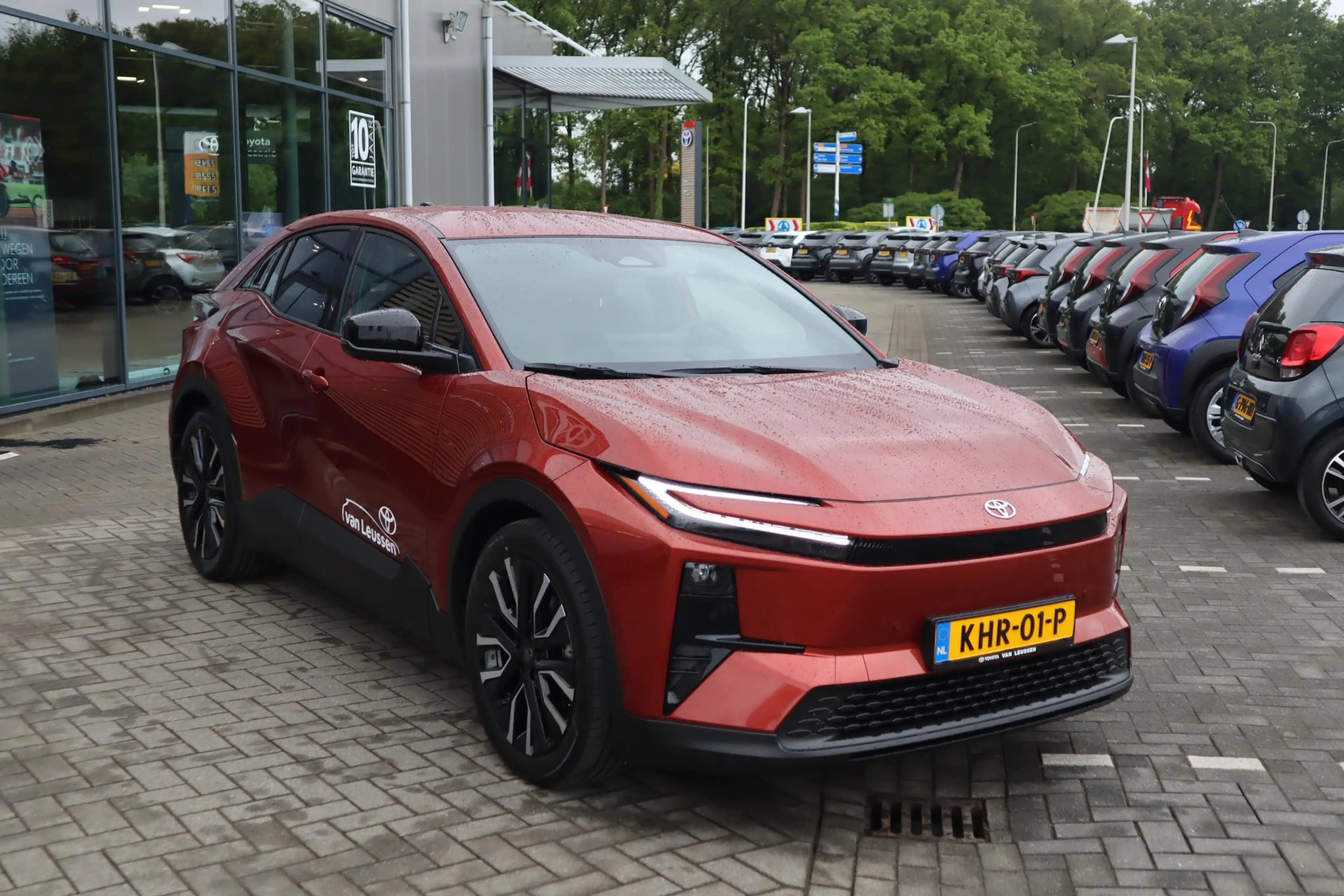 Toyota C-HR+ FIRST EDITION 77KWH 607KM-WLTP DEMO 20"LM-VELGEN E — photo 9