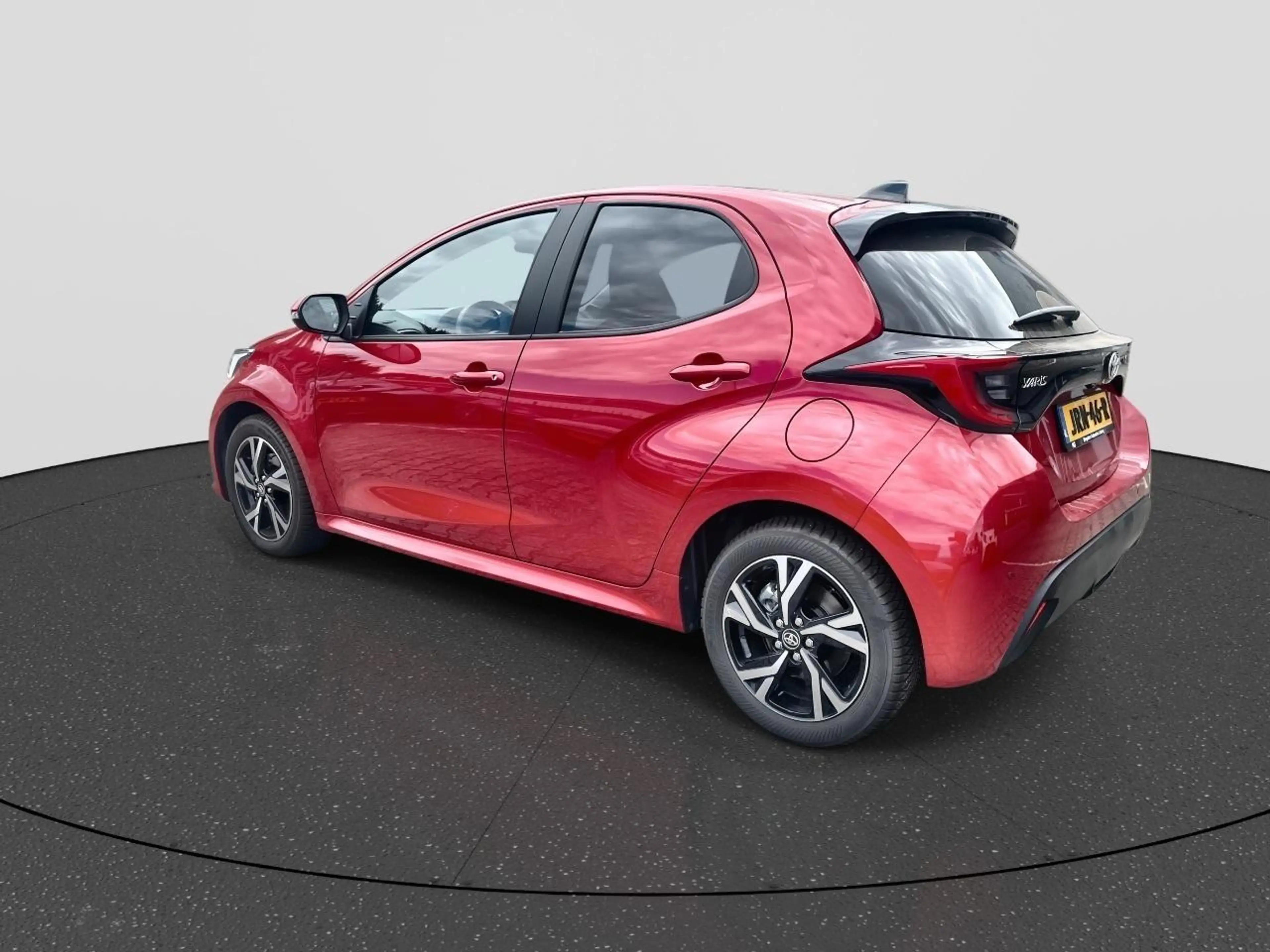 Toyota Yaris 1.5 Hybrid 115 Dynamic — photo 5