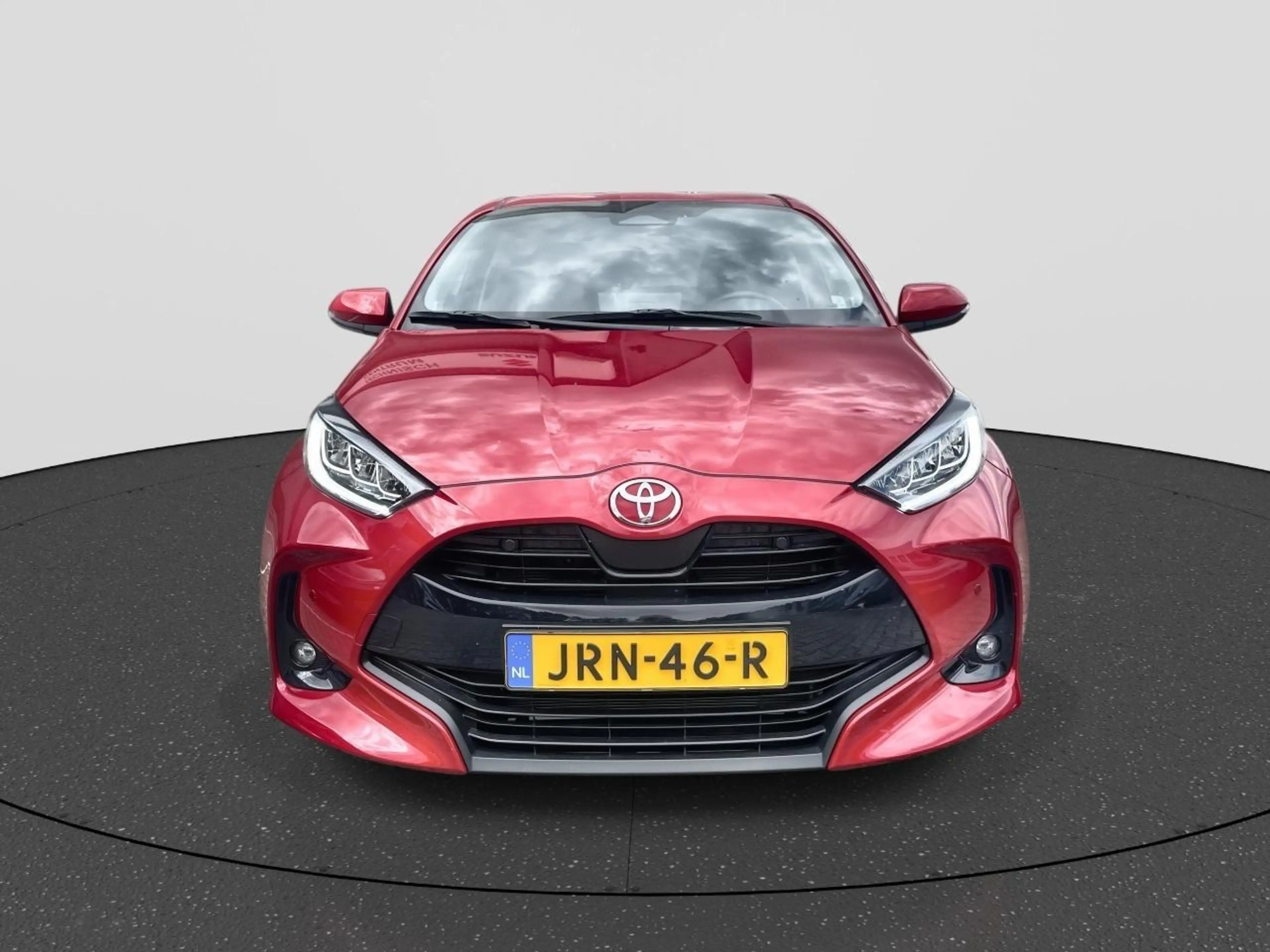 Toyota Yaris 1.5 Hybrid 115 Dynamic — photo 3