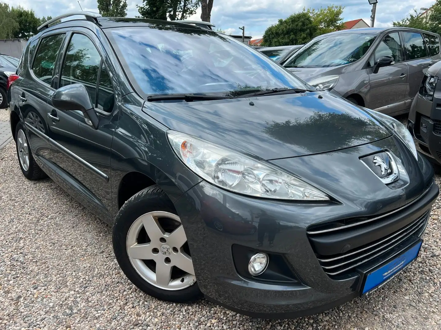Peugeot 207 SW Premium*2.HD*Klima*Pano*89.TKM*TÜV NEU Grau - 1