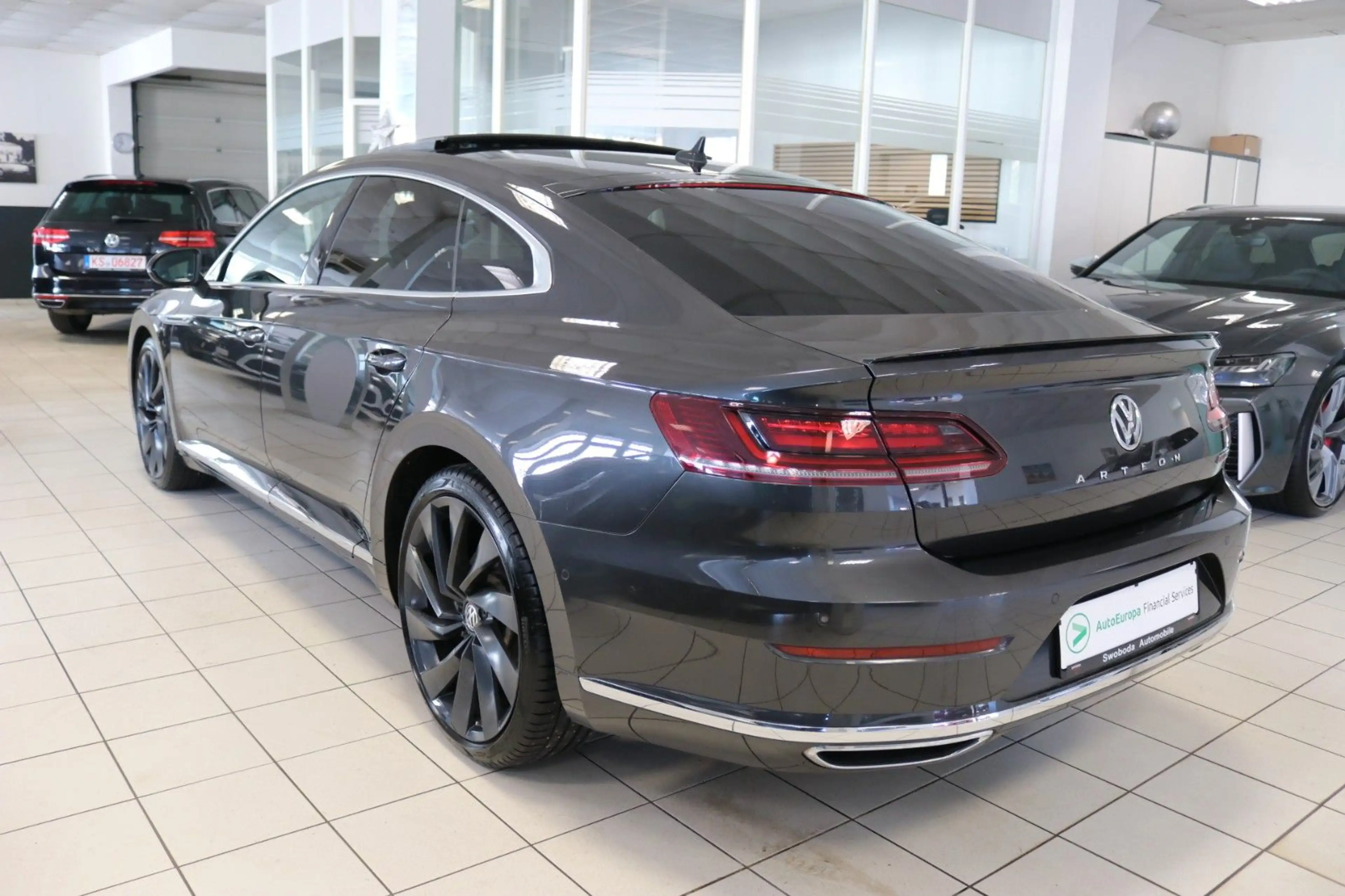 Volkswagen Arteon 4M R-Line DCC AHK HUD Kamera Pano ACC — photo 13
