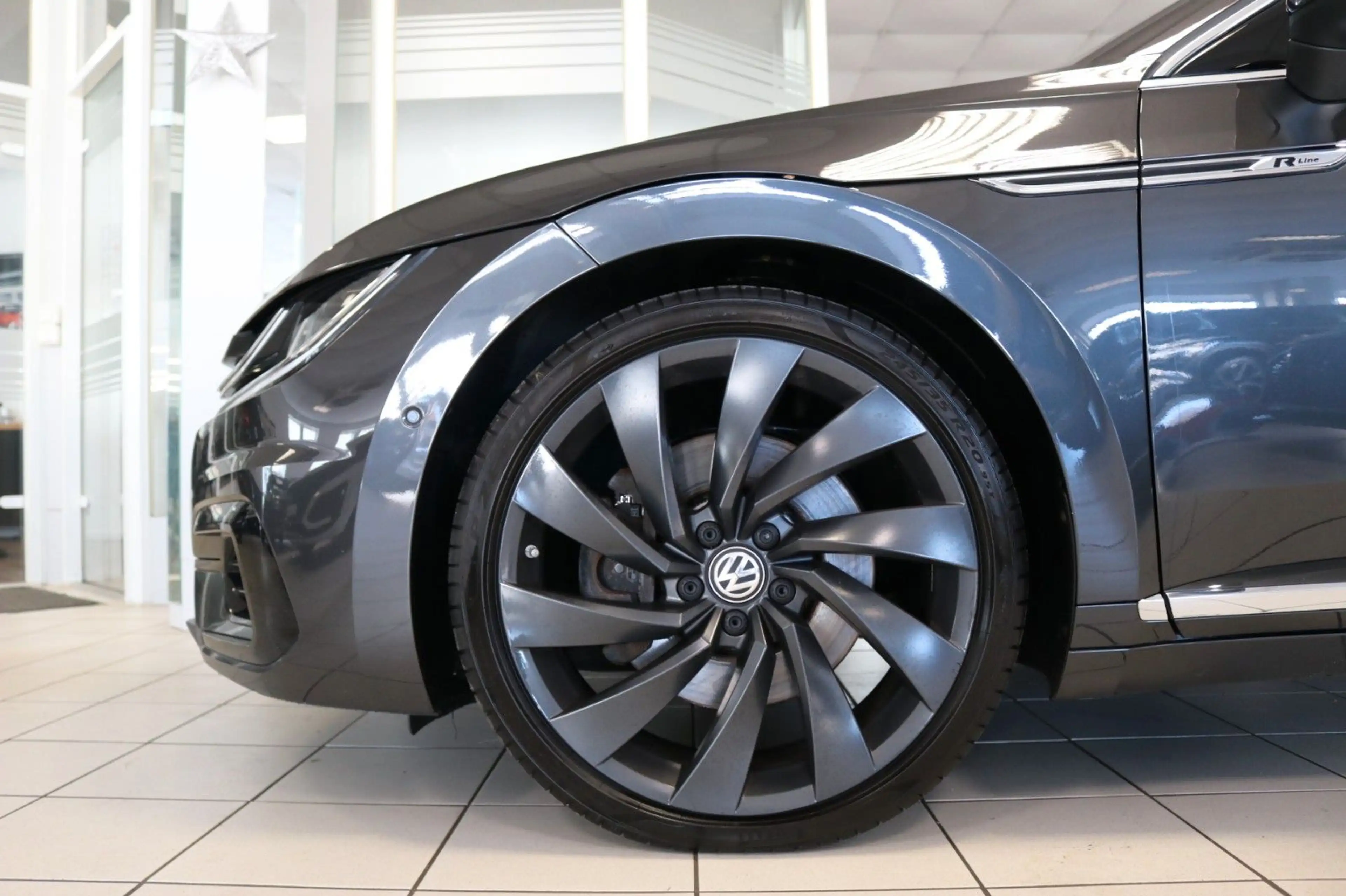 Volkswagen Arteon 4M R-Line DCC AHK HUD Kamera Pano ACC — photo 4