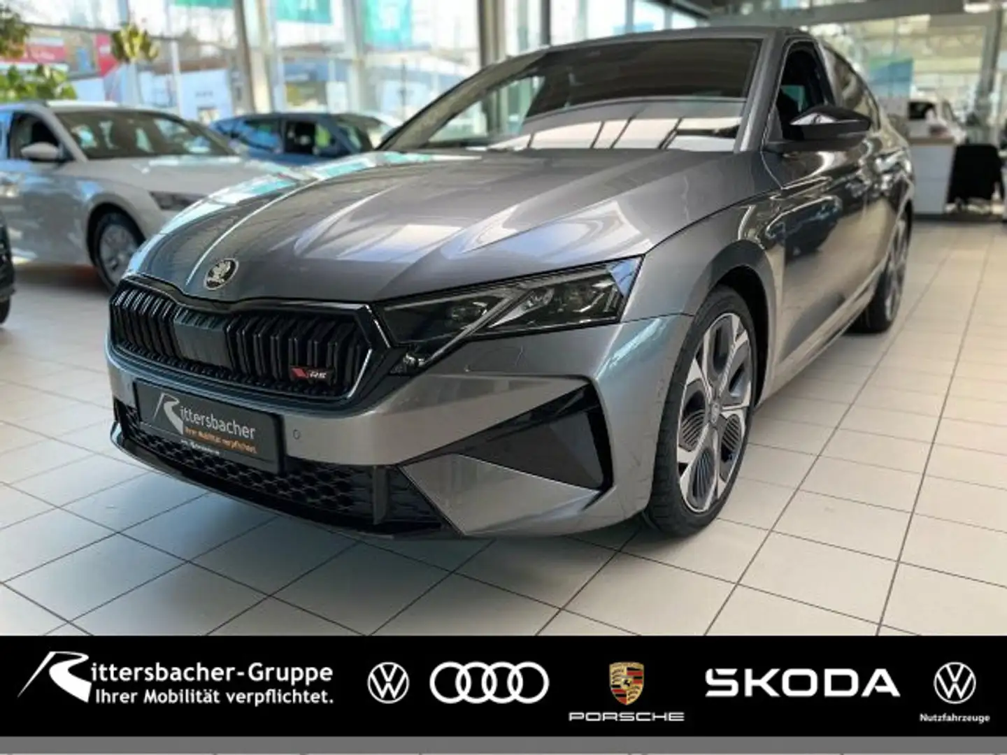 Skoda Octavia RS 2,0 TSI 195 kW 7-Gang-DSG sofort verf Grau - 1