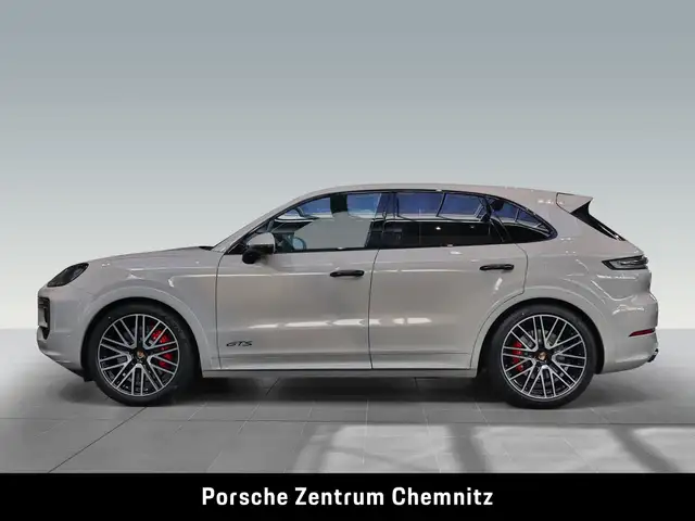 Porsche Cayenne GTS view 2