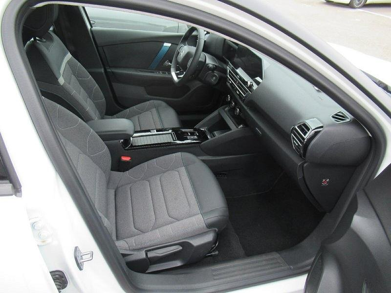 Citroen C4 ë- Feel Pack 50 kWh 11kw OBC/WPU/Kamera/SHZ — photo 4