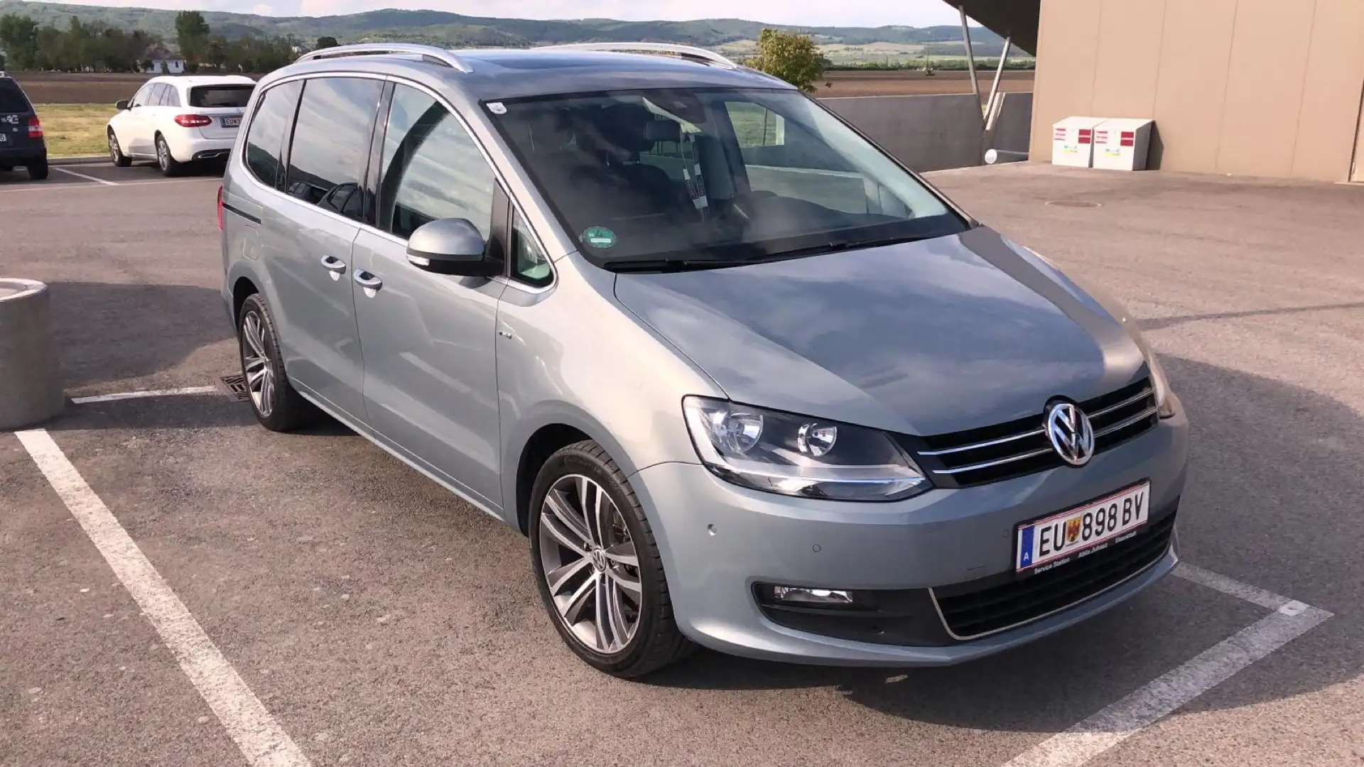 Volkswagen Sharan Sky BMT 2,0 TDI DPF DSG neuer Zahnriemen Pickerl Silber - 1