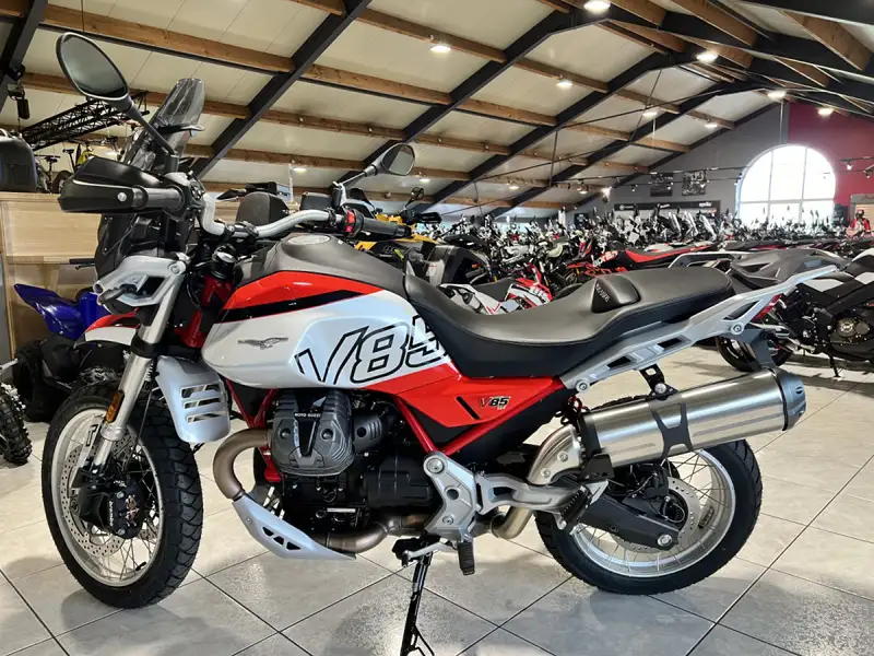 Moto Guzzi V 85 - foto 4