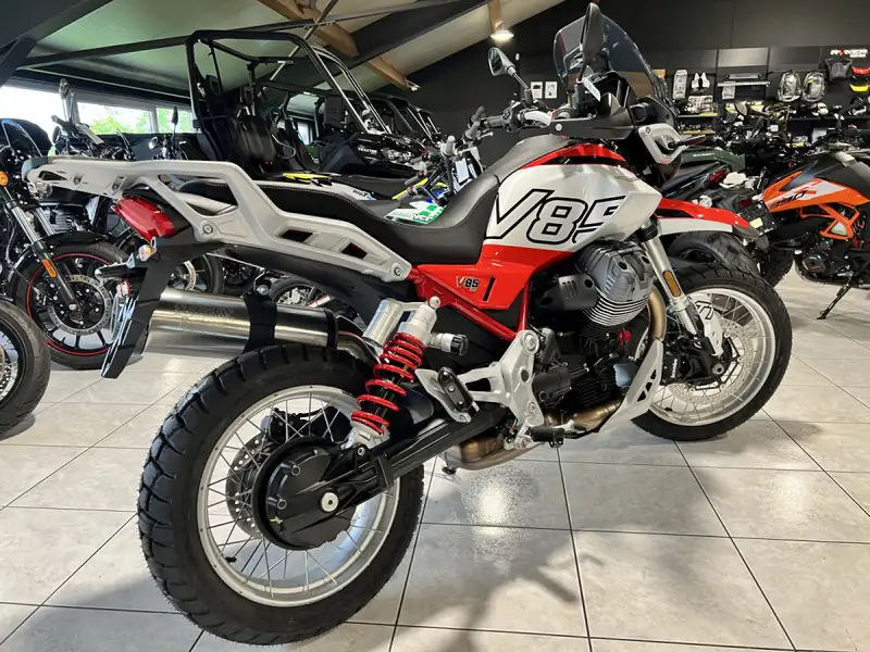 Moto Guzzi V 85 - foto 3