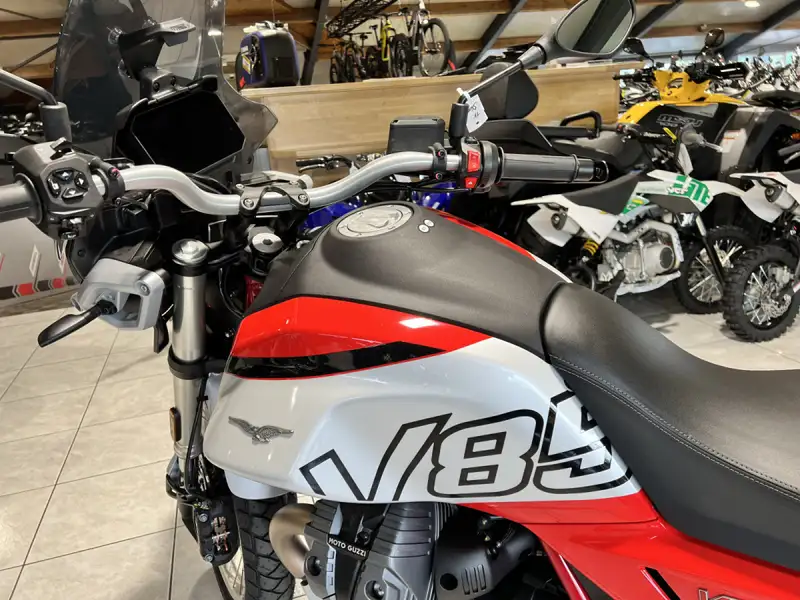 Moto Guzzi V 85 - foto 6