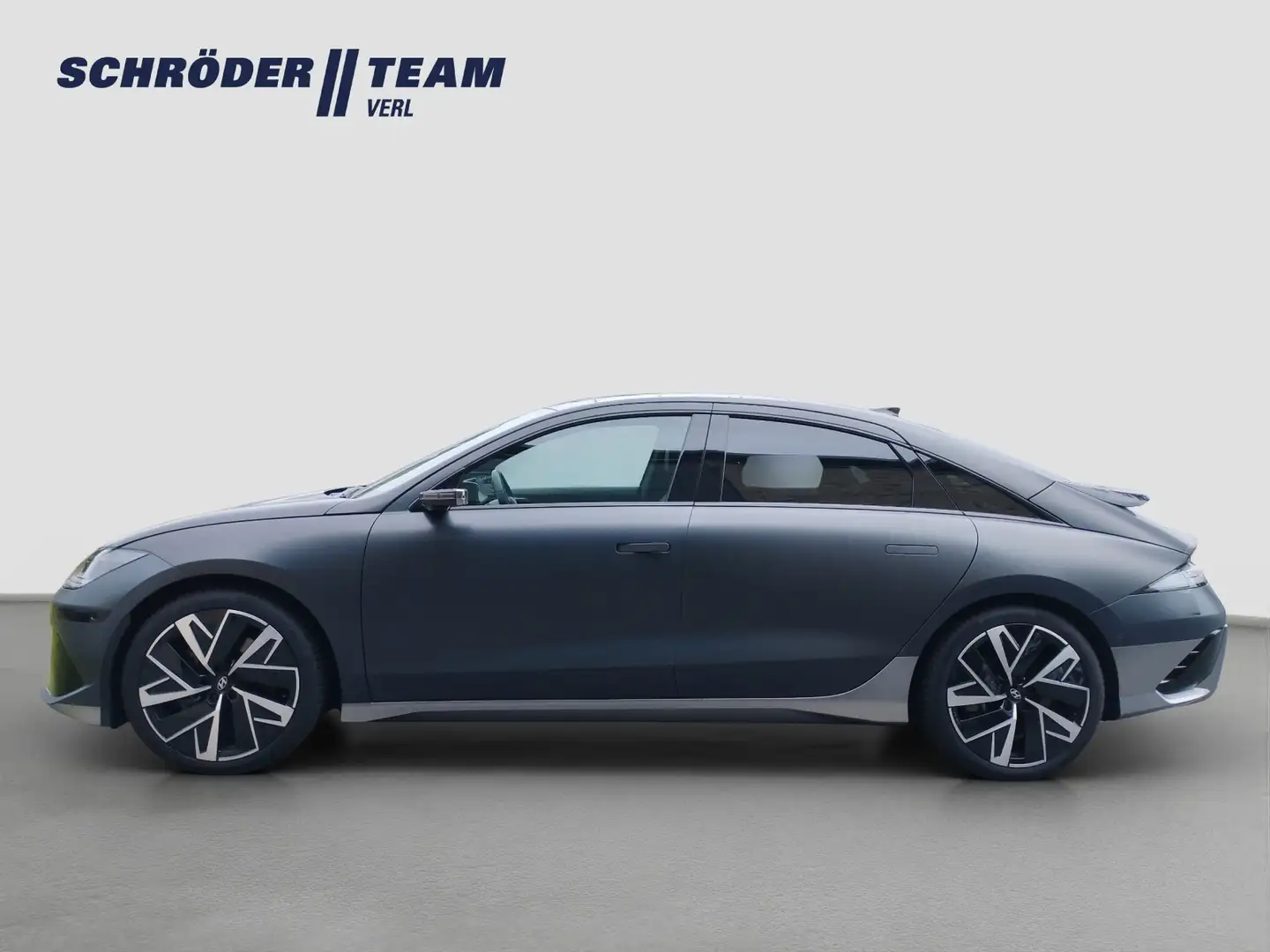 Hyundai IONIQ 6 Elektro 77,4kWh Uniq 500,- INZPRÄMIE Gris - 2
