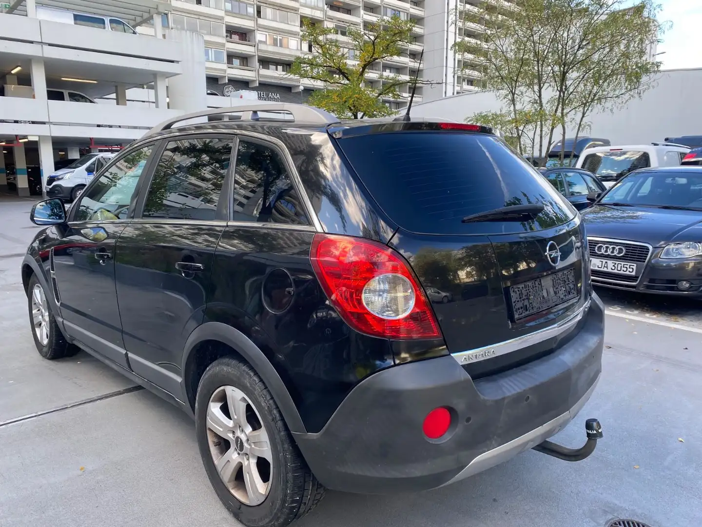 Opel Antara 2.0 CDTI Automatik Getr Klima 01708044052 Schwarz - 2