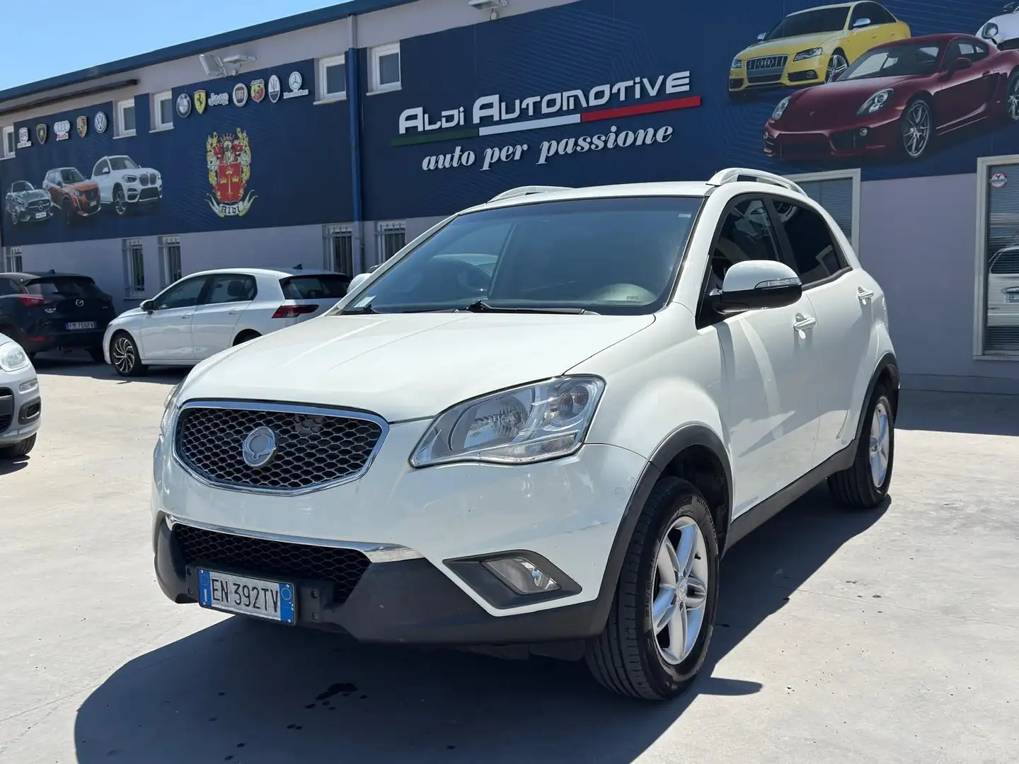 SsangYong Korando 2.0 2WD MT GPL C Blanc - 1