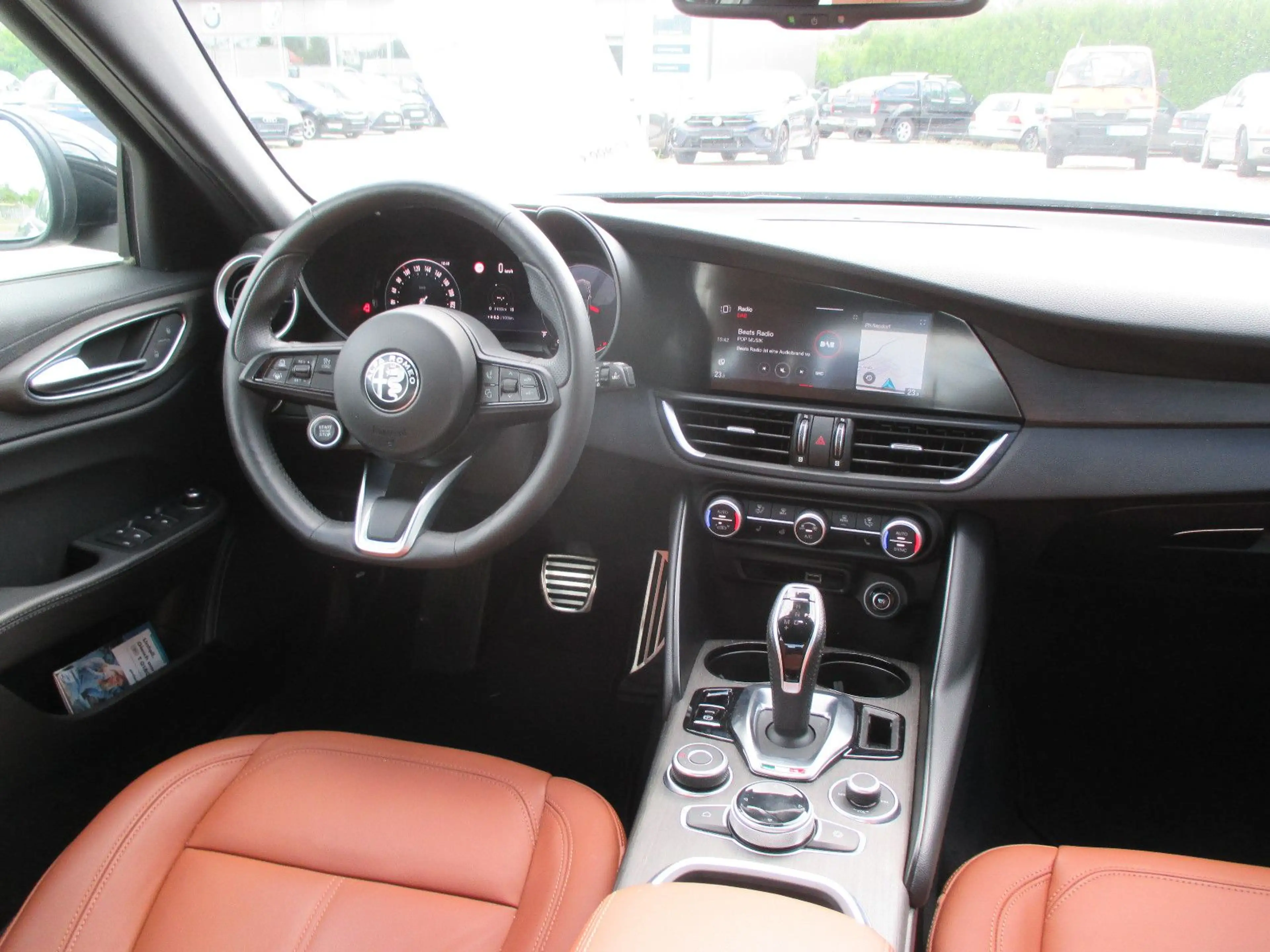 Alfa Romeo Giulia 2.2 JTDM Ti Q4 Autom., 6300km — photo 9