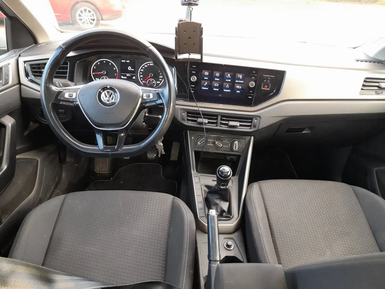 Volkswagen Polo Citadine 5 portes — photo 4