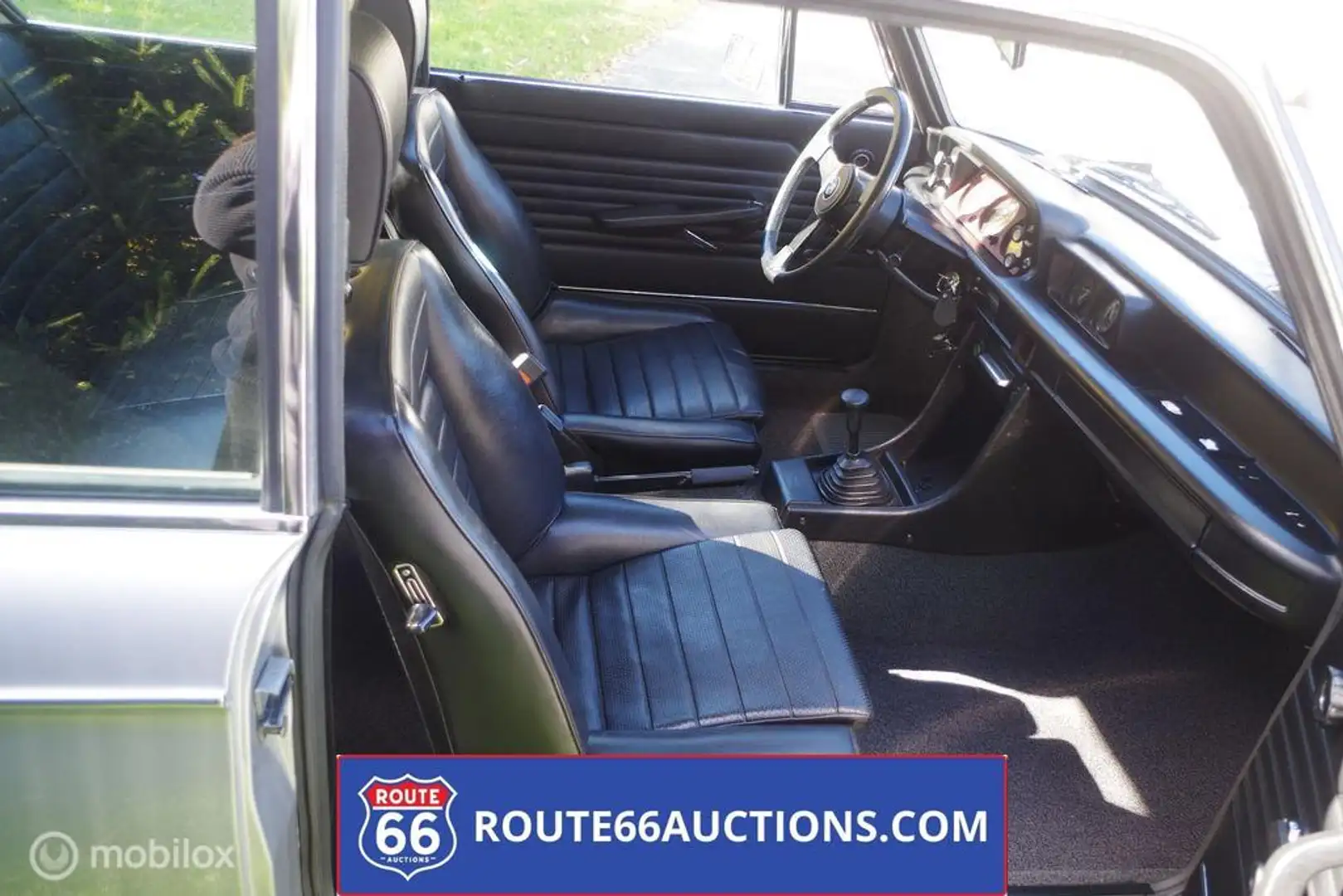 BMW 2002 Turbo | 1975 | Route 66 Auctions Noir - 2