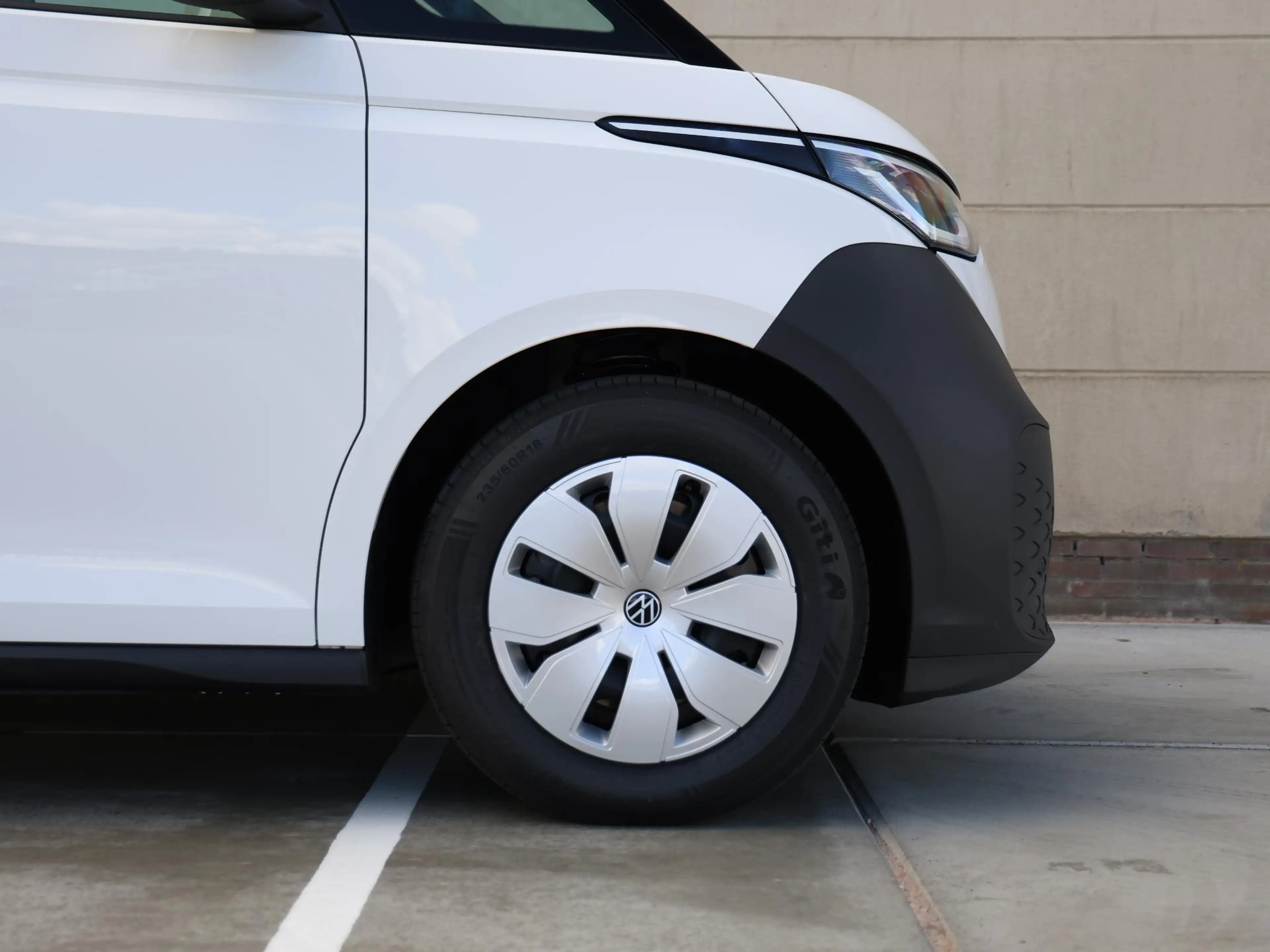 Volkswagen ID. Buzz Cargo Economy Limited Edition Elektromotor 210 kW (286 p — photo 14