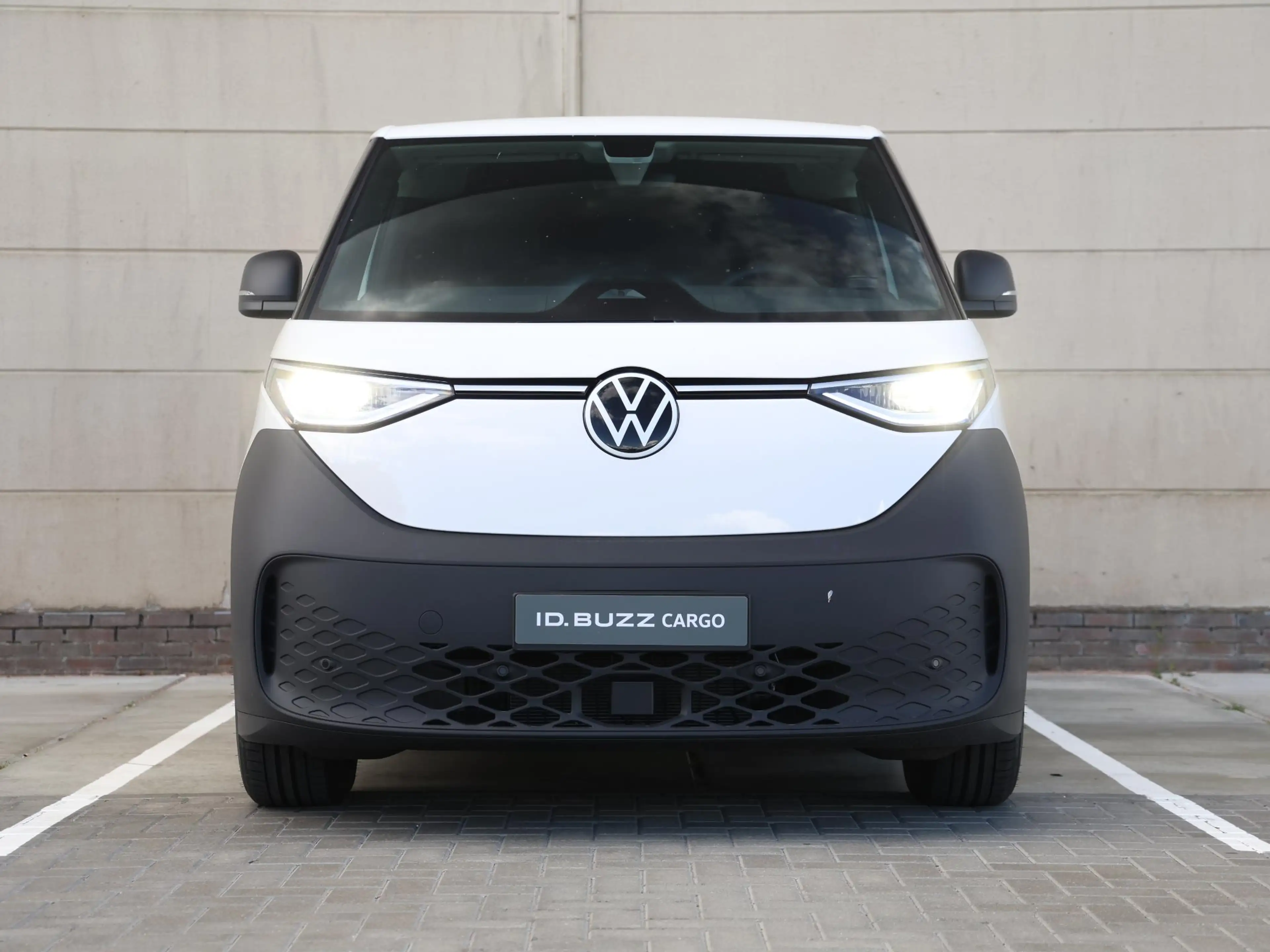 Volkswagen ID. Buzz Cargo Economy Limited Edition Elektromotor 210 kW (286 p — photo 12