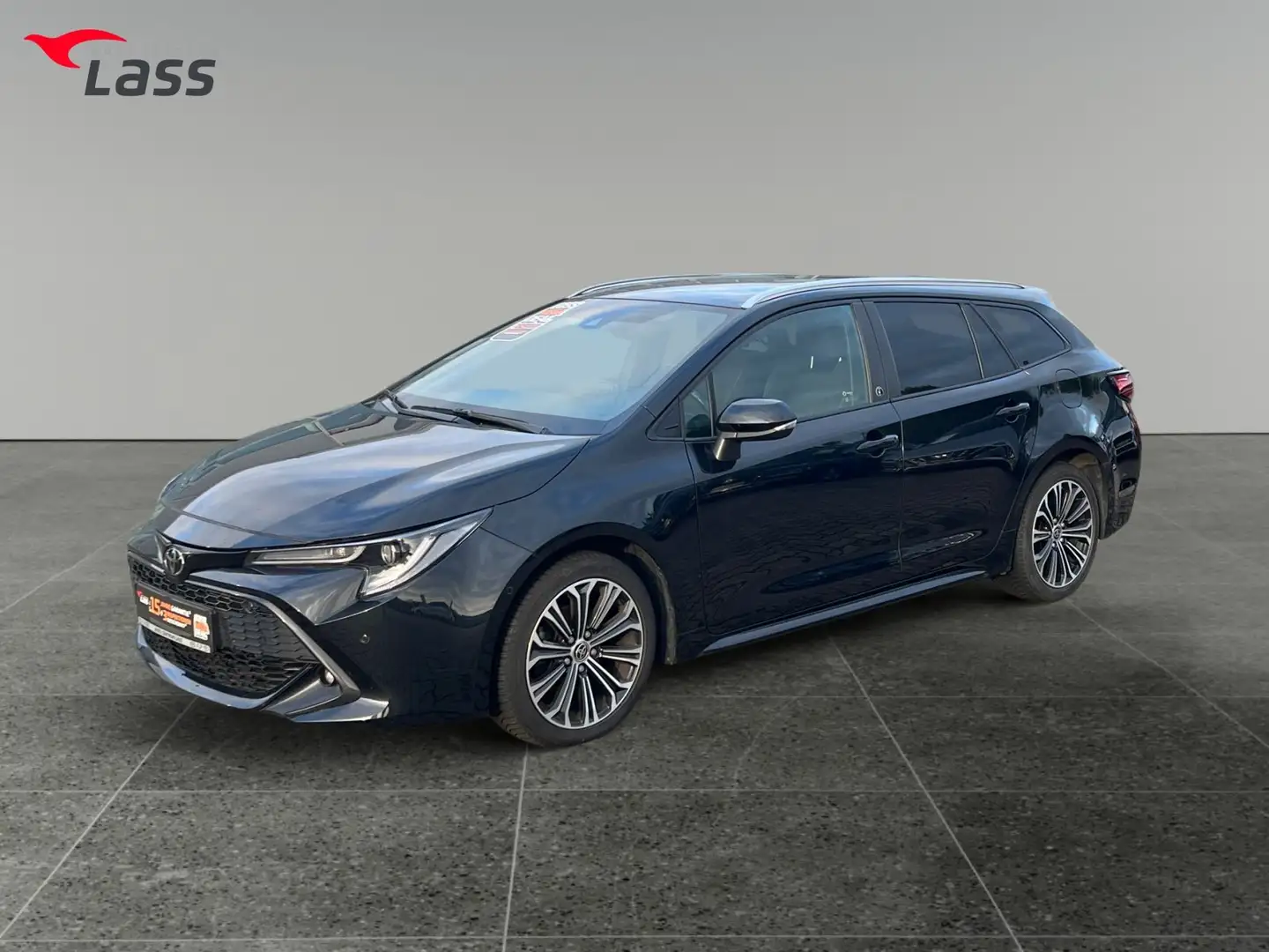 Toyota Corolla Touring Sports 1.2T Team D Zwart - 2