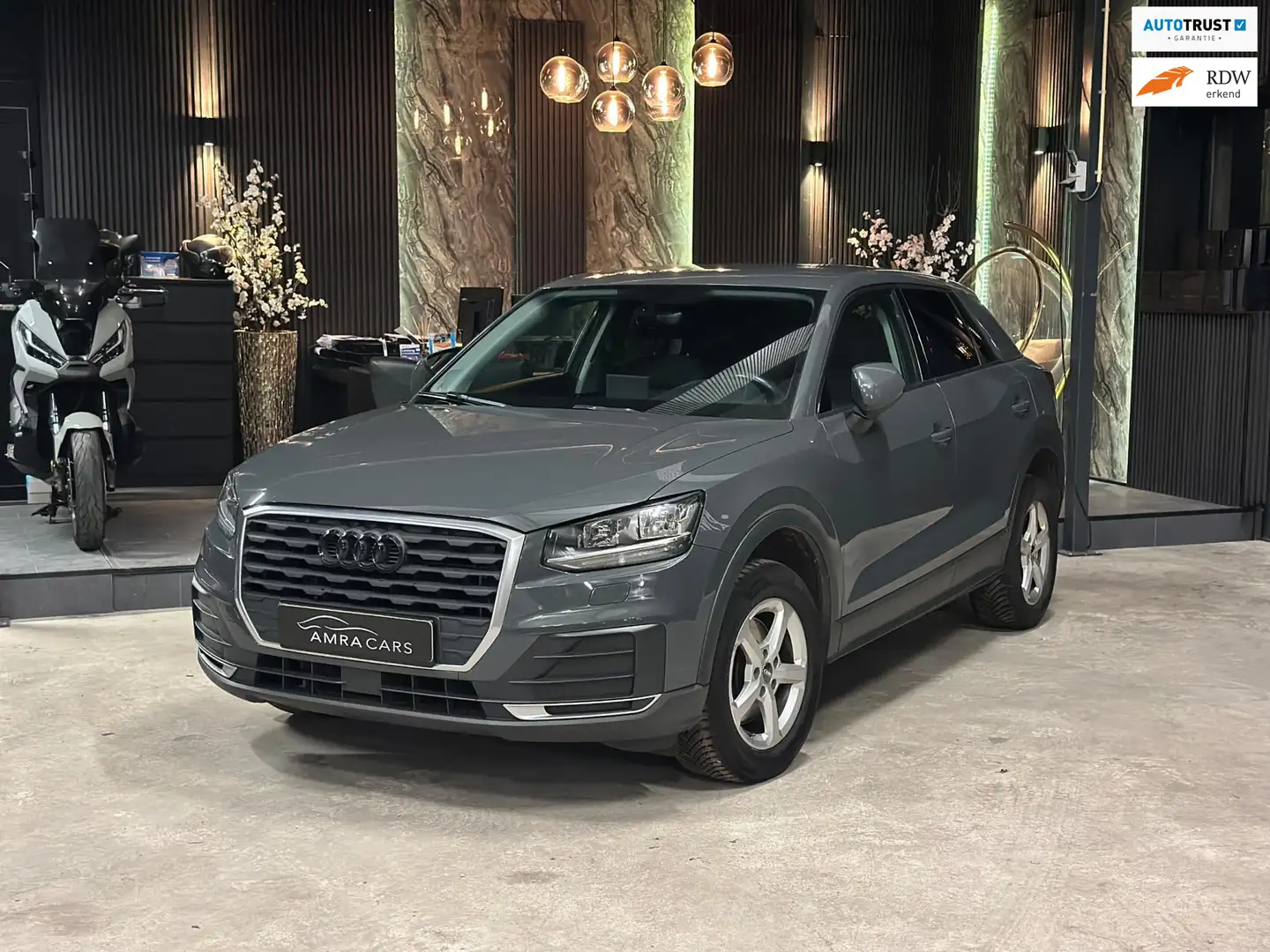 Audi Q2 1.4 TFSI CoD Sport Pro Line Gris - 1