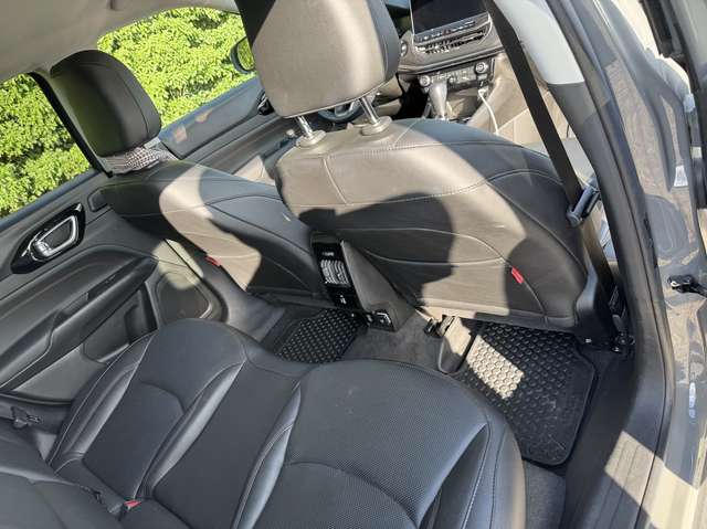 Imagine Jeep Compass 1.3 turbo t4 phev Trailhawk 4xe auto