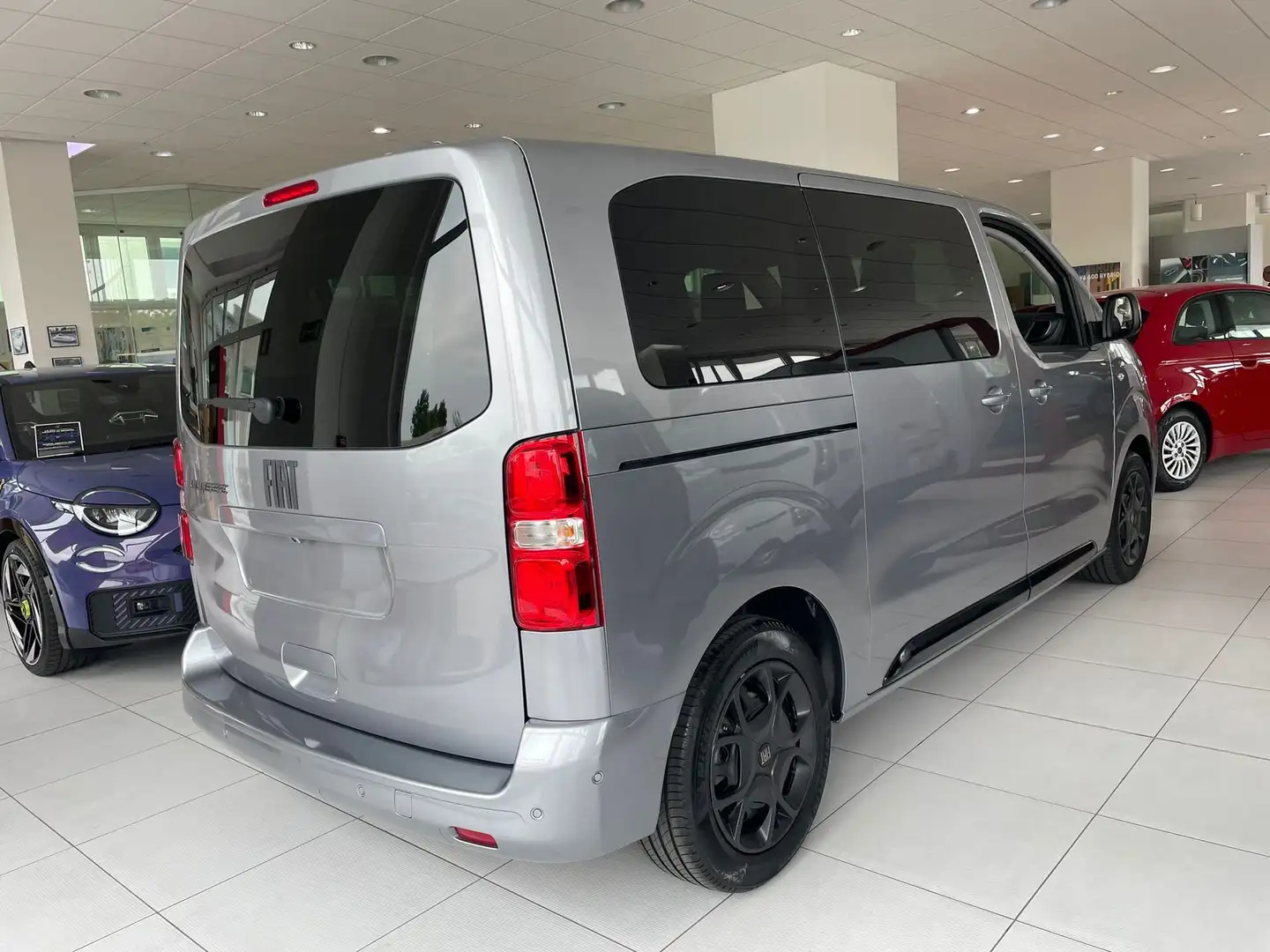 Fiat Ulysse 2.0 BlueHDi 180 CV AT8 L2 Combi - Prezzo iva escl Argento - 2
