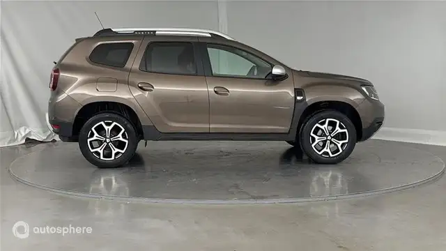 Dacia Duster view 4