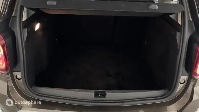 Dacia Duster view 14