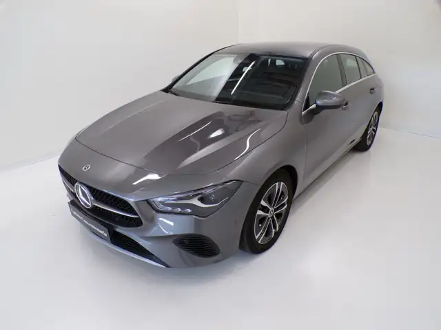 Mercedes-Benz CLA 180 - CLA Shooting Brake 180 d Advanced auto