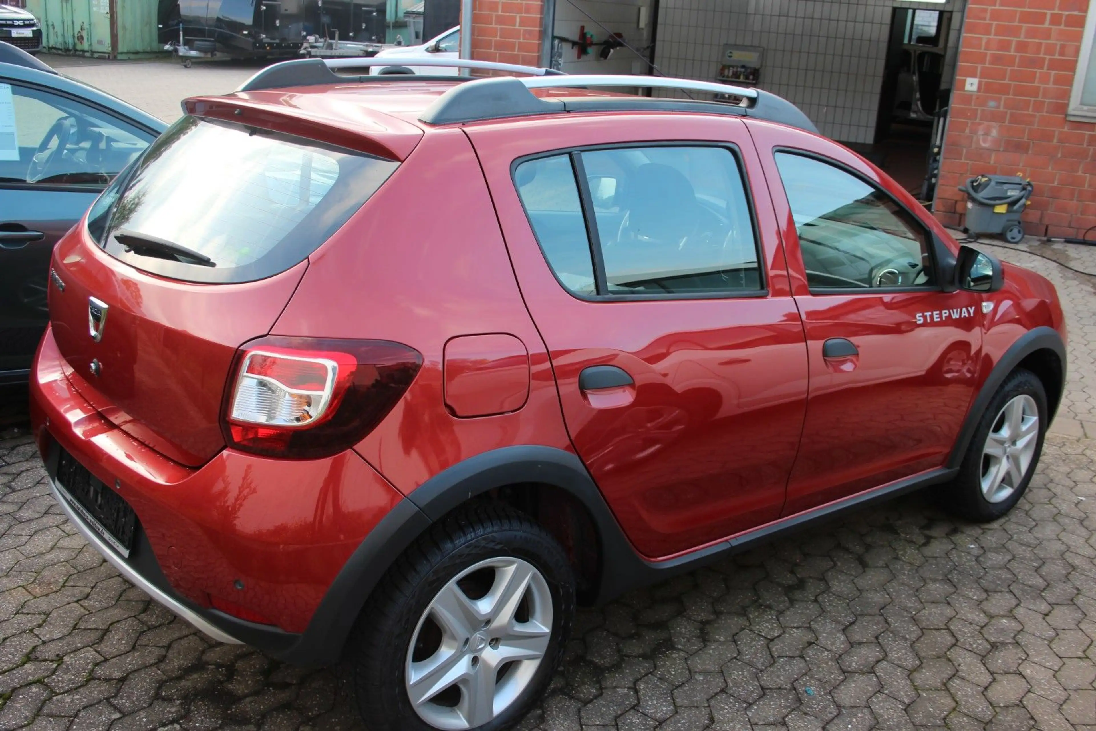 Dacia Sandero II Stepway Prestige TCe 90 — photo 3