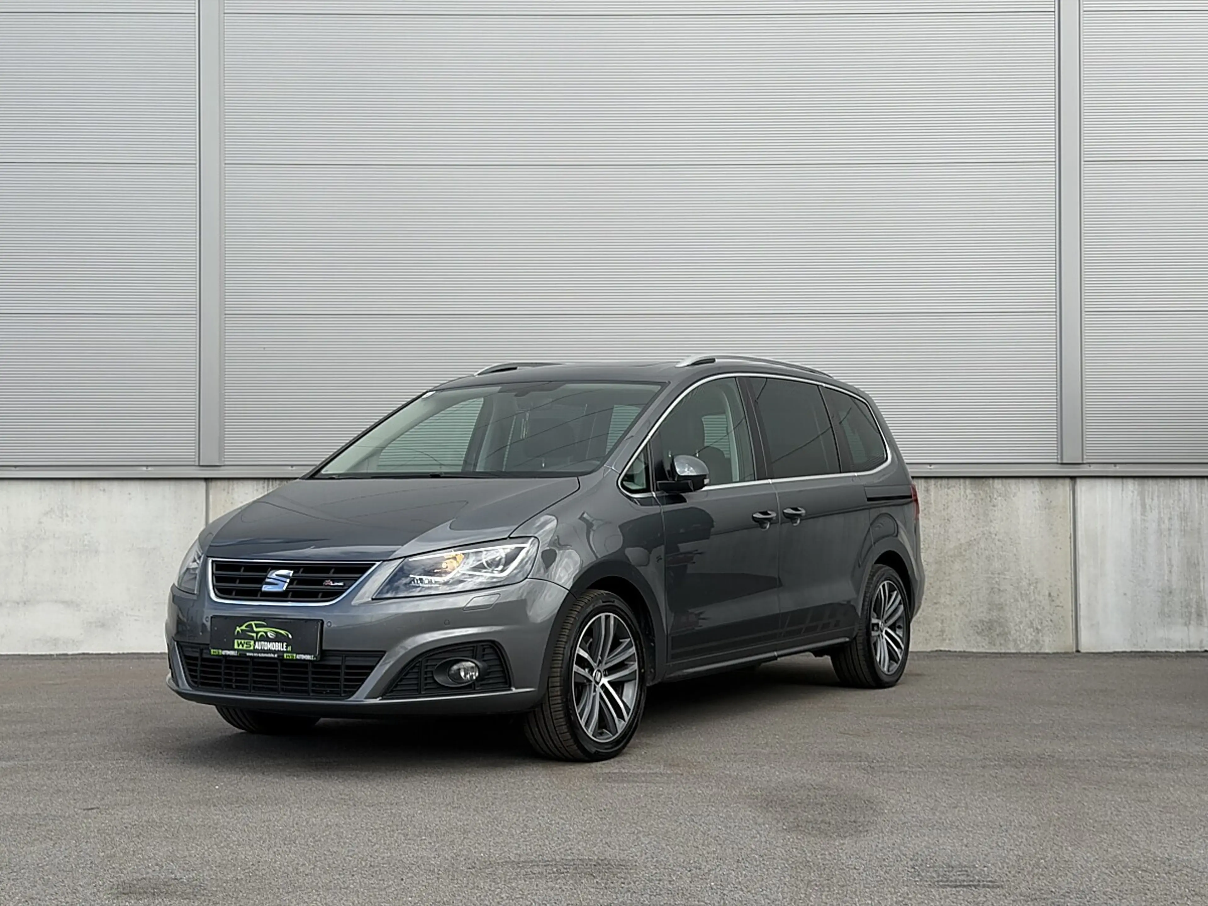 SEAT Alhambra FR 2,0 TDI CR DSG — photo 3